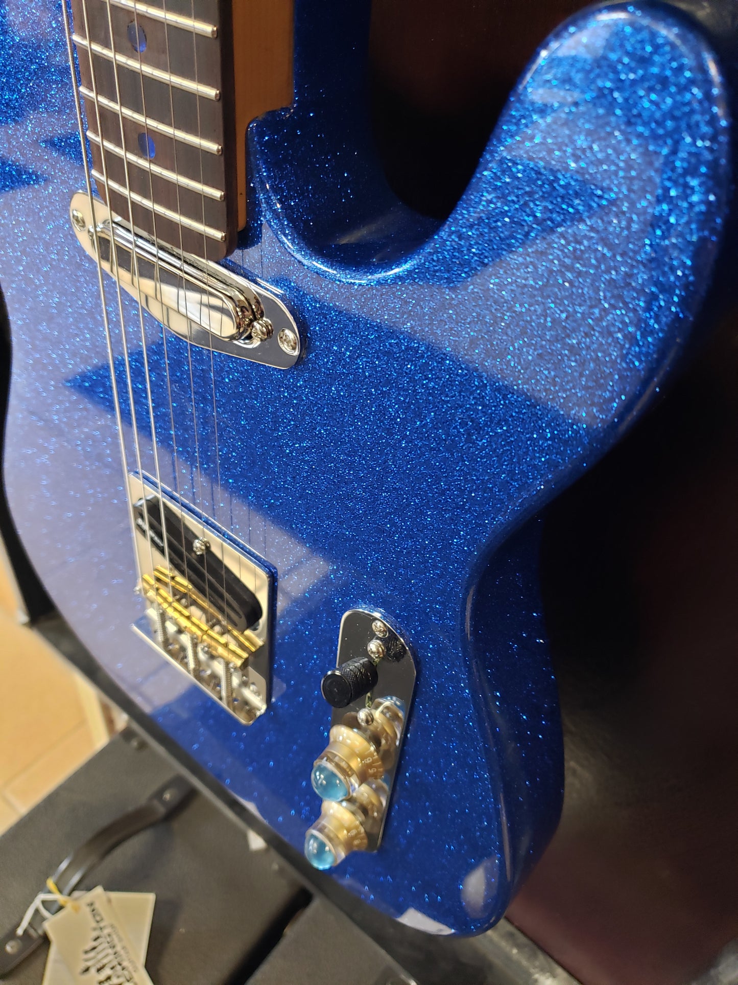 Moxy Blue Sparkle Tele