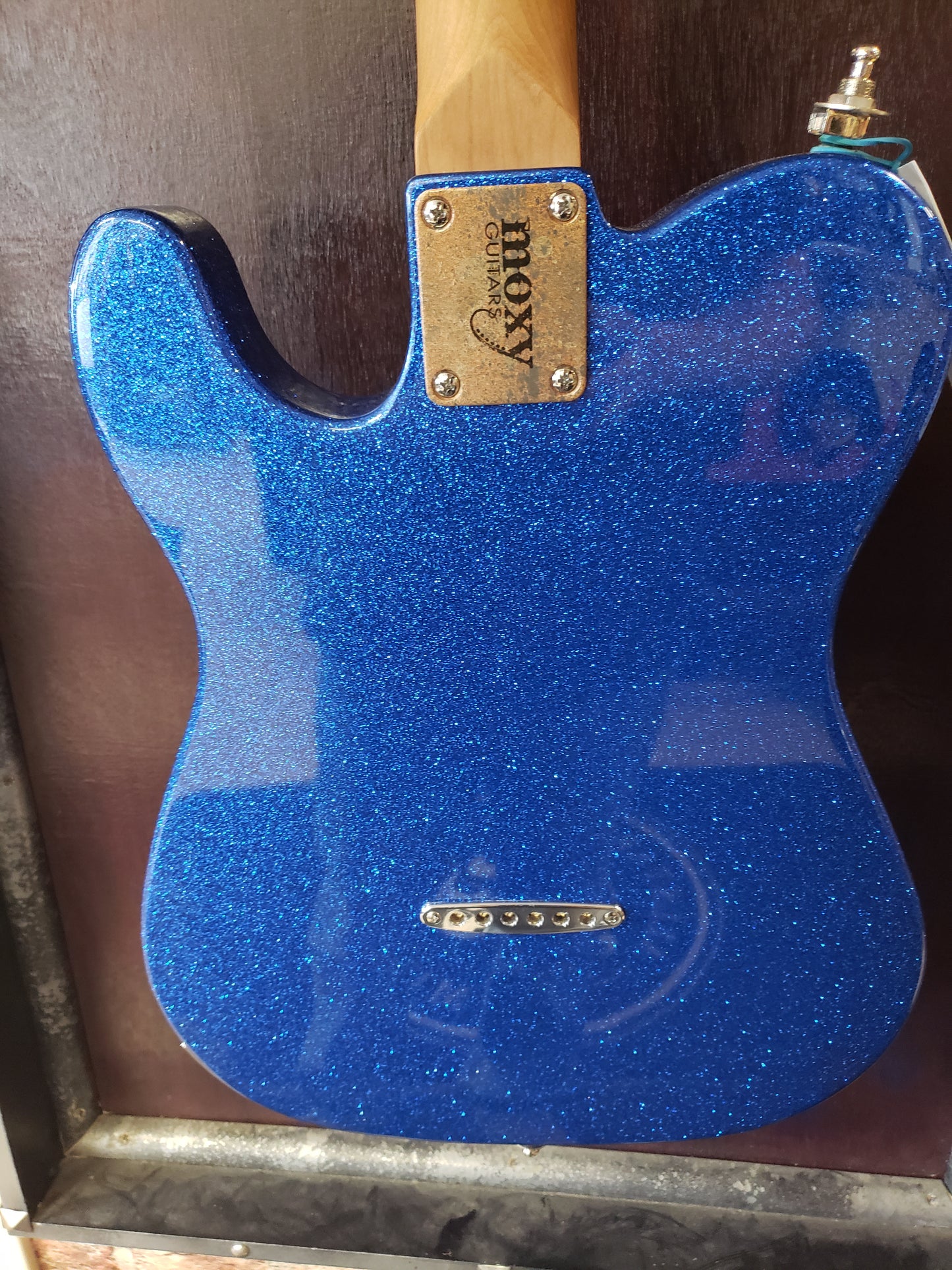 Moxy Blue Sparkle Tele