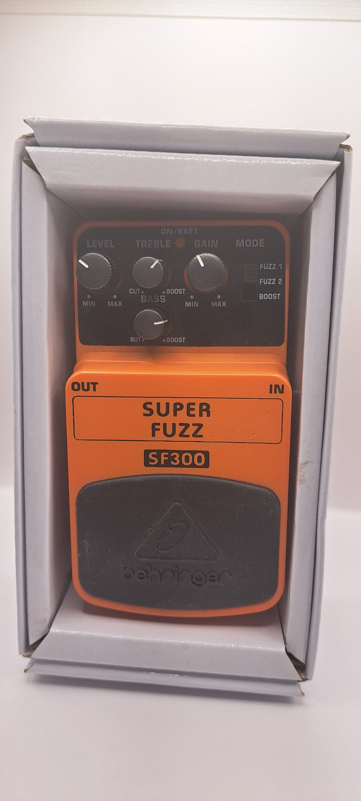 Behringer Super Fuzz SF300