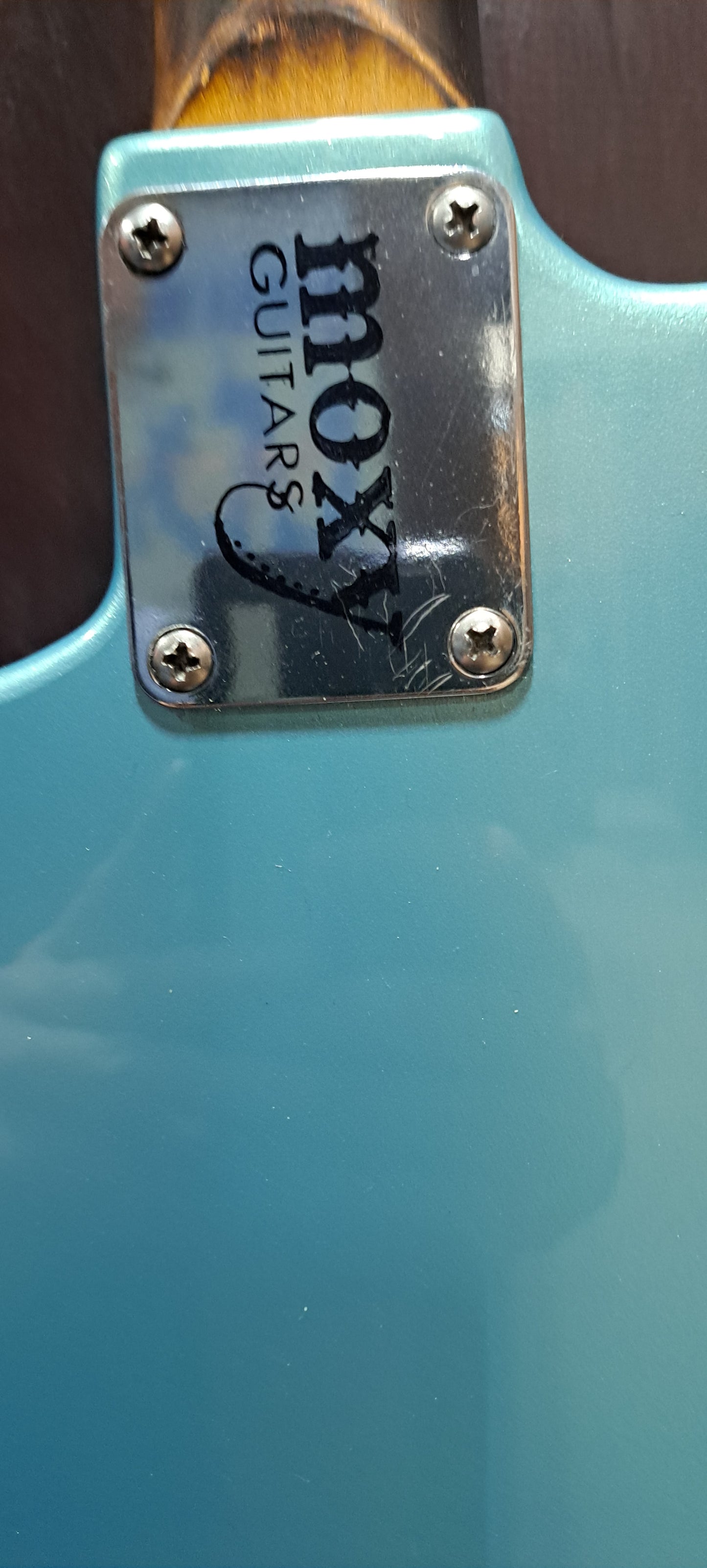 Moxy Tuscany Drive Series - Teal