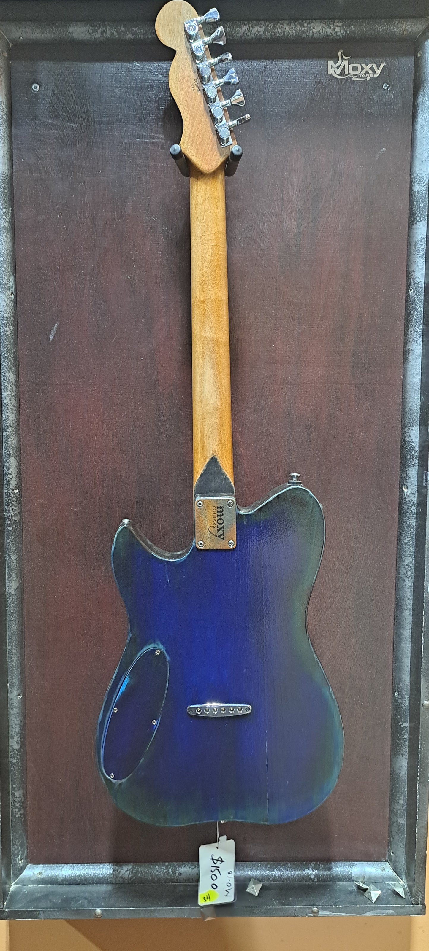Moxy Custom Electric Guitar - MI