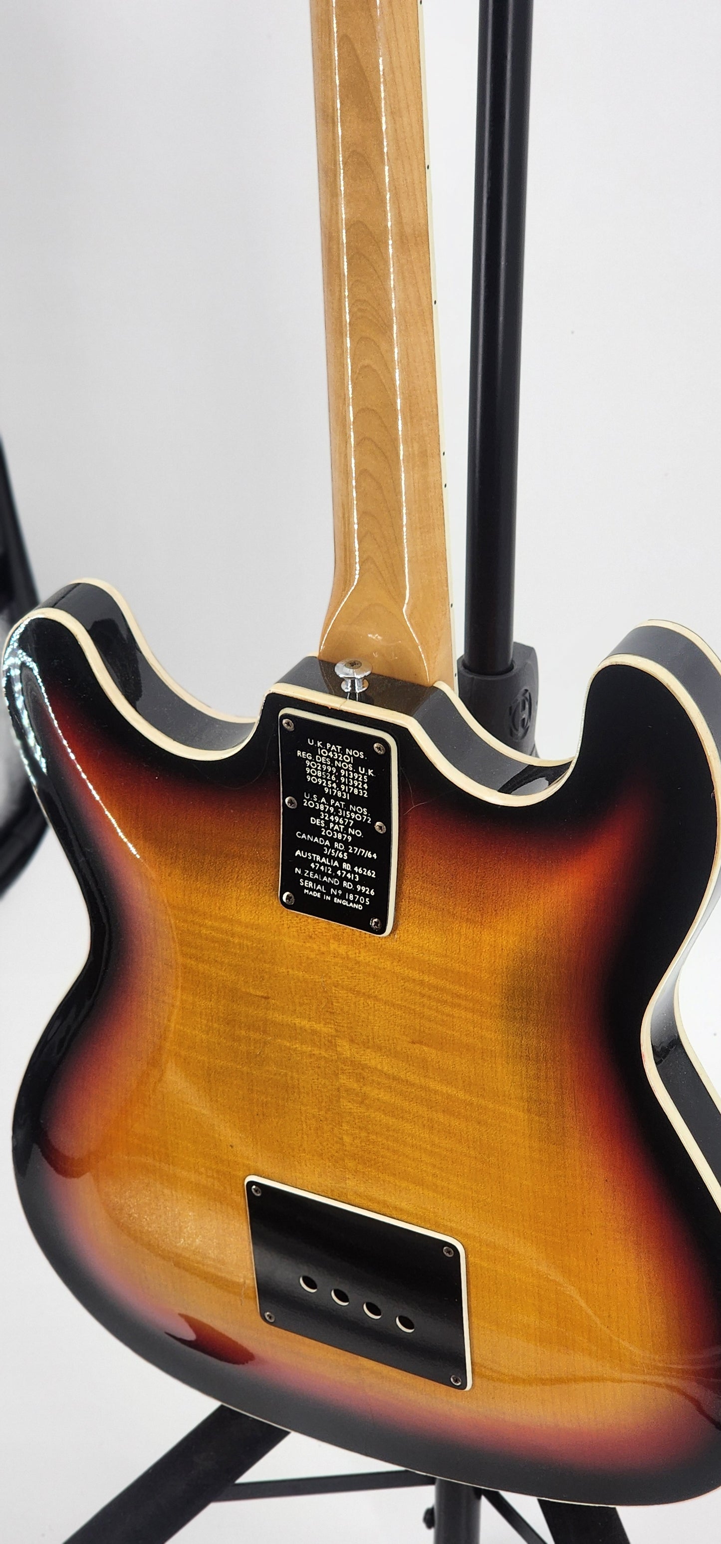 Burns Baldwin - Vibraslim - Bass Circa - 1964 - Sunburst