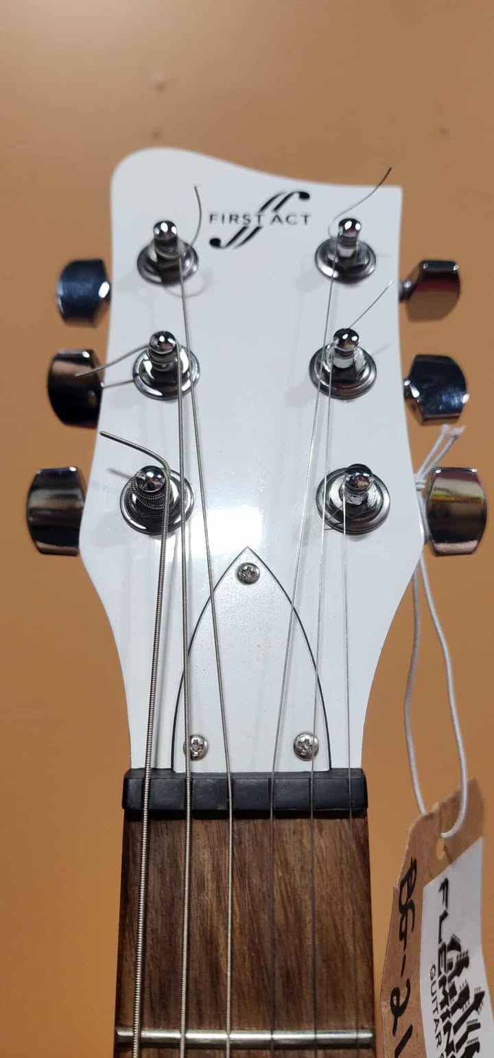 First Act Garage Master Limited Edition Volkswagen Electric Guitar - White Pickguard (Pre-Owned)