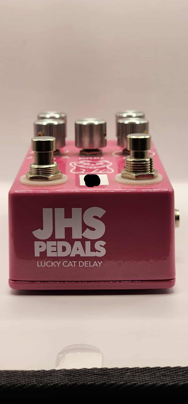JHS Lucky Cat Delay Pedal