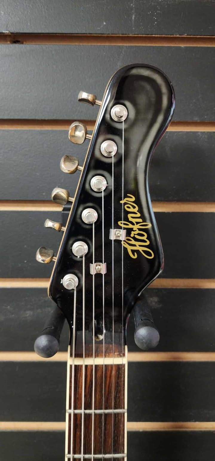 Hofner Galaxie CT - 2009 Reissue - Cream White