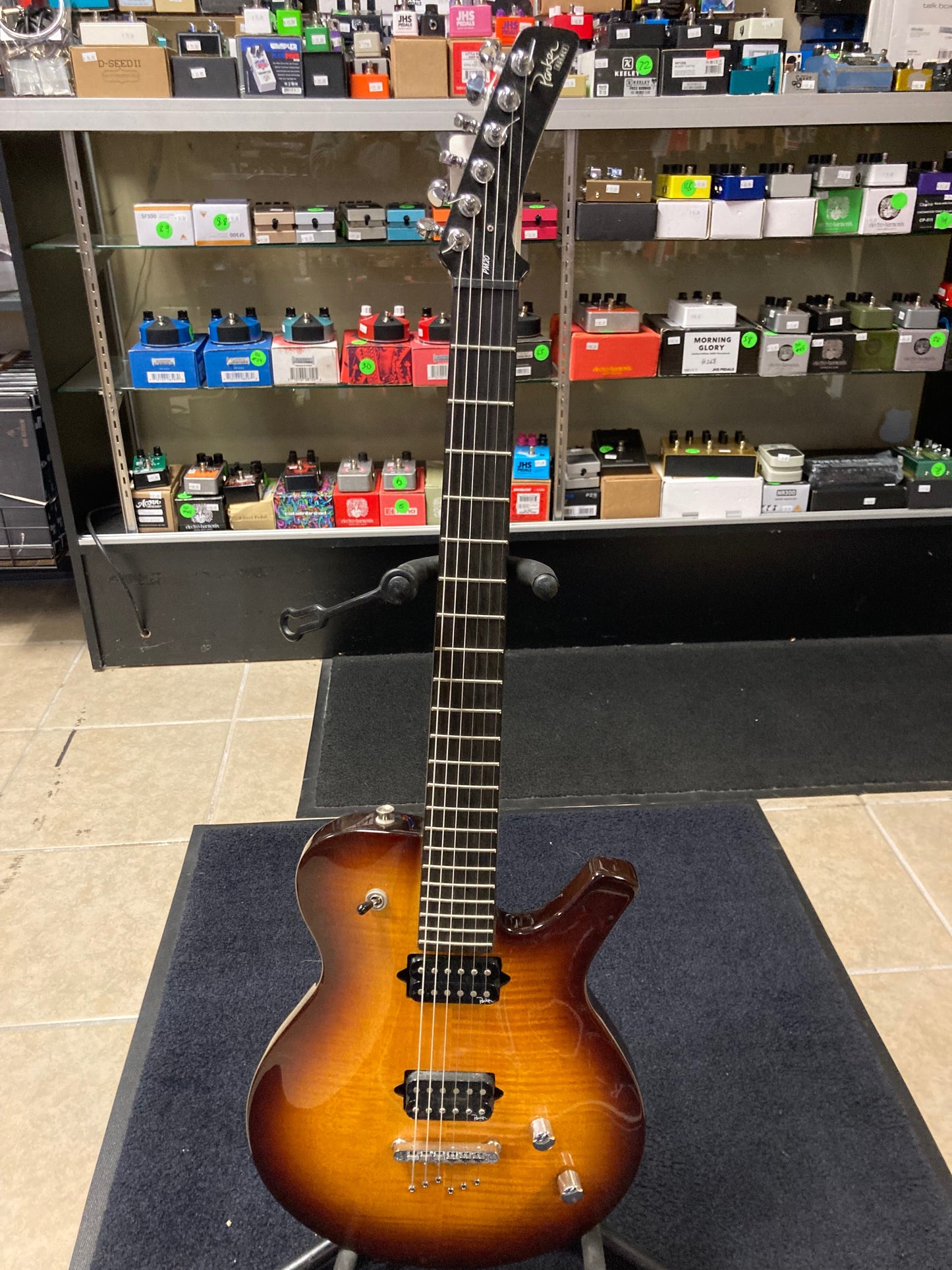 Parker (Hornet) Guitar - (Pre-Owned)