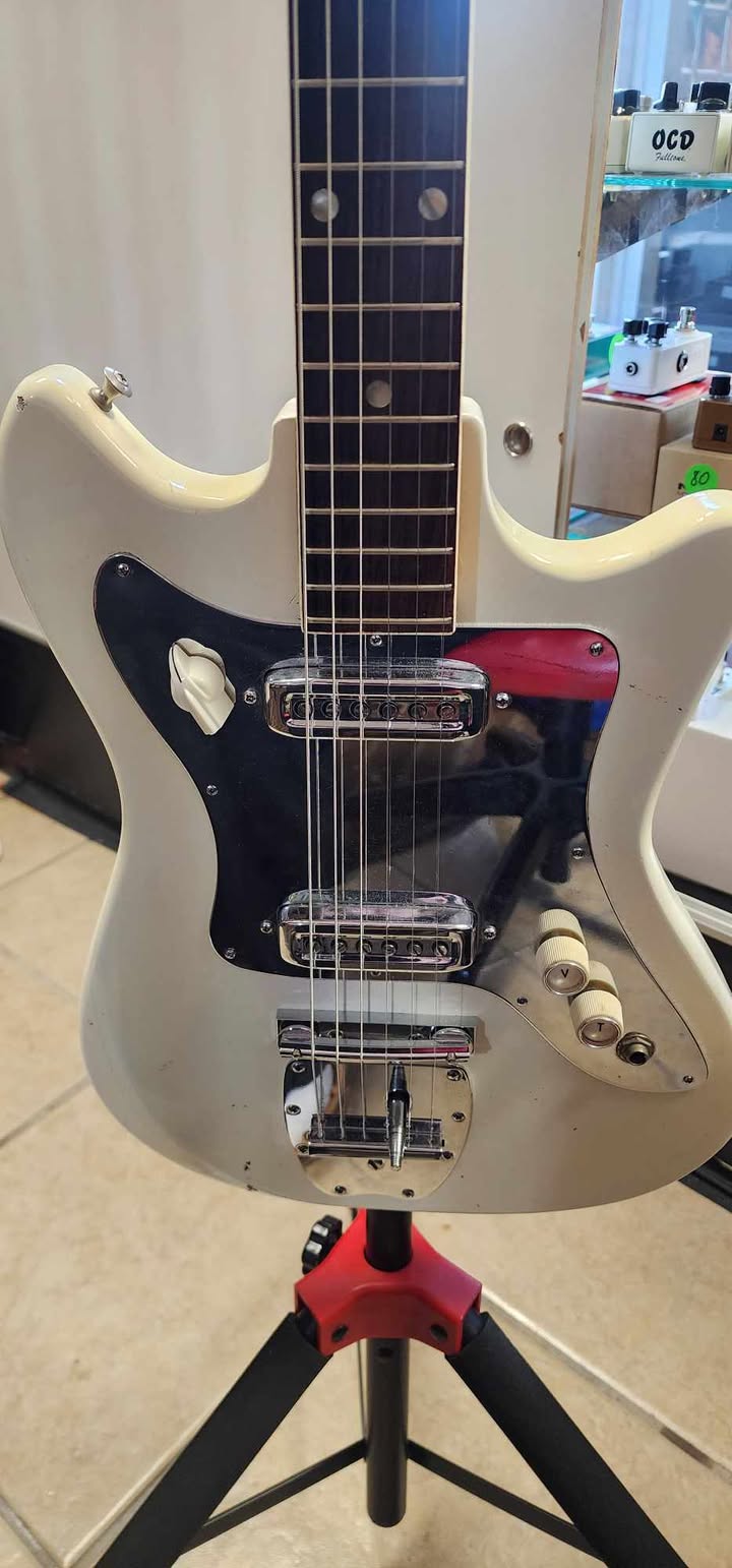 Winston Vintage Electric Guitar 1960's