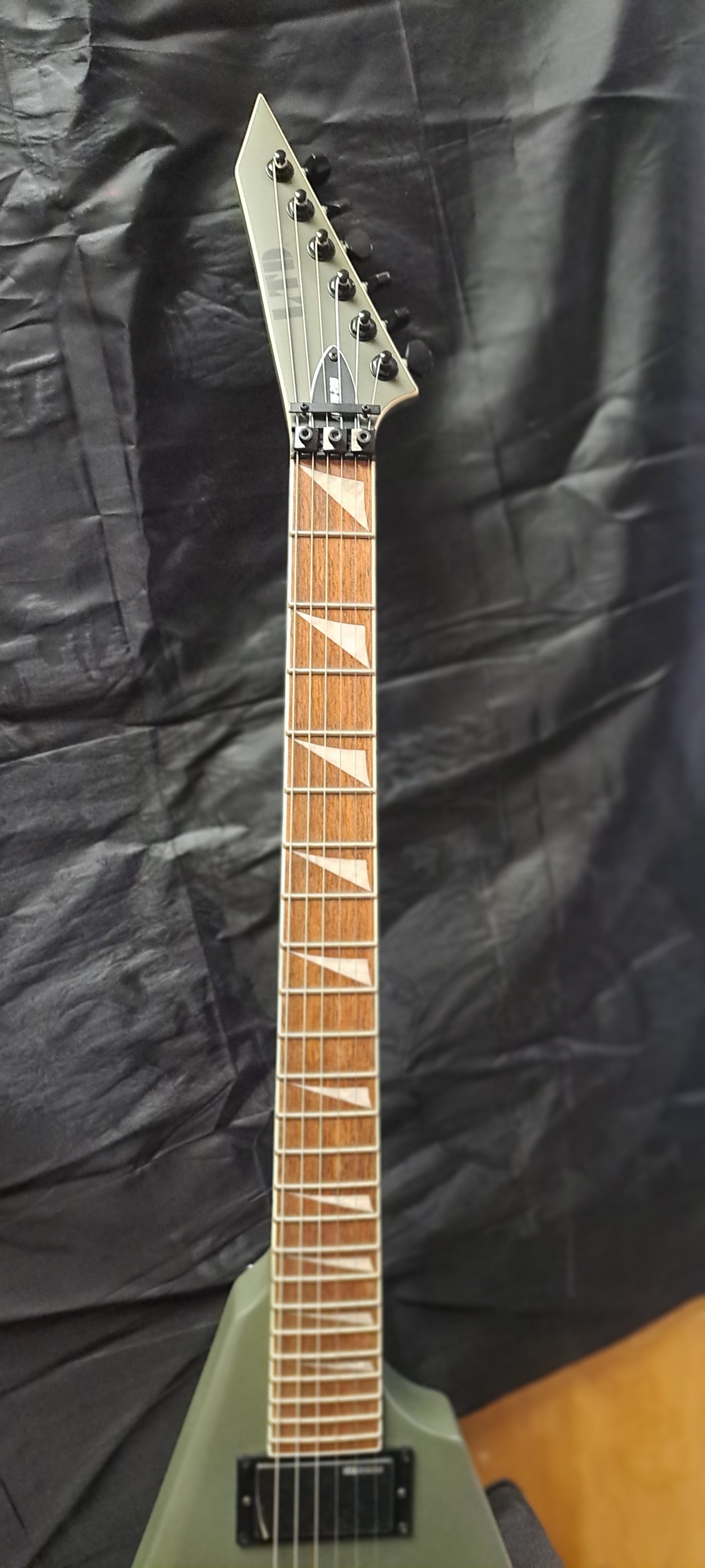 ESP LTD Arrow-200 2022 - Present - Military Green Satin