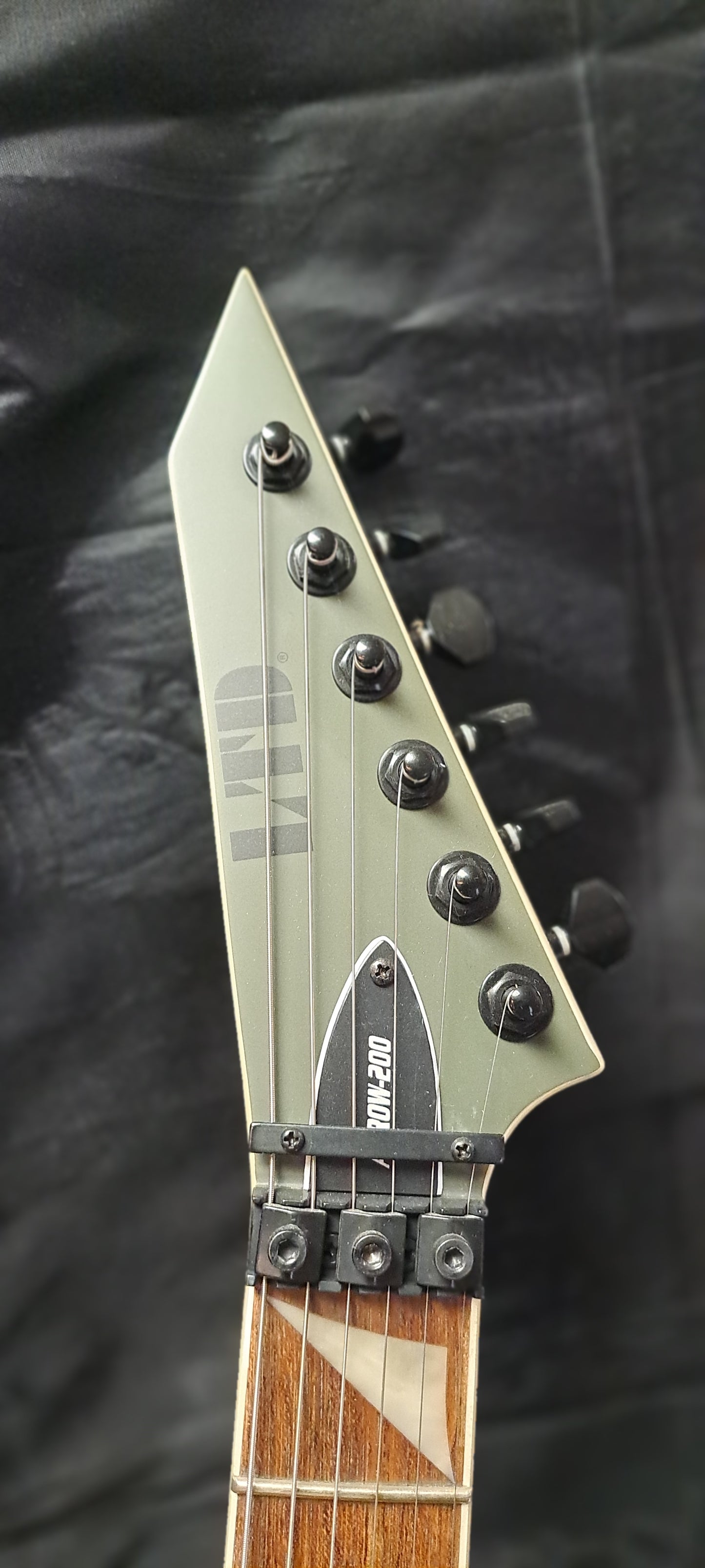 ESP LTD Arrow-200 2022 - Present - Military Green Satin