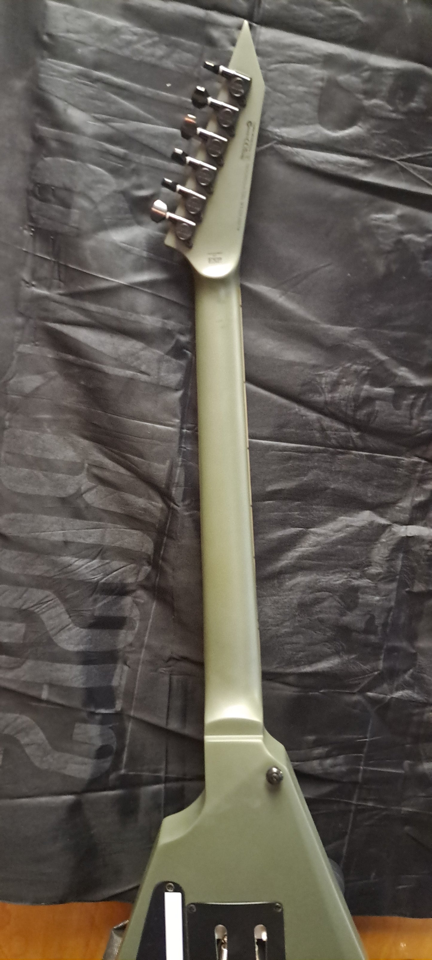ESP LTD Arrow-200 2022 - Present - Military Green Satin