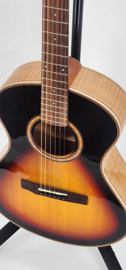 Andrew White Guitars - Cybele -Curly Maple - Standard Body