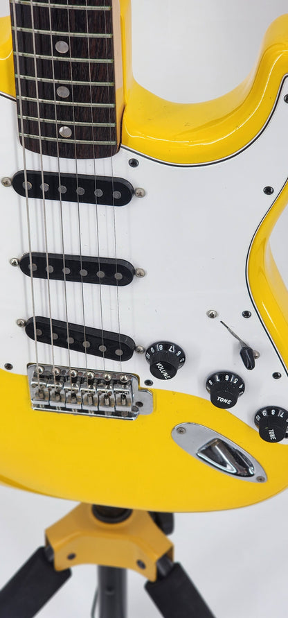 Fenders Stratocaster - 1981 - Monaco Yellow - International Color Series
