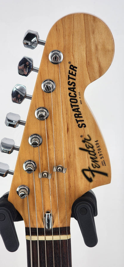 Fenders Stratocaster - 1981 - Monaco Yellow - International Color Series