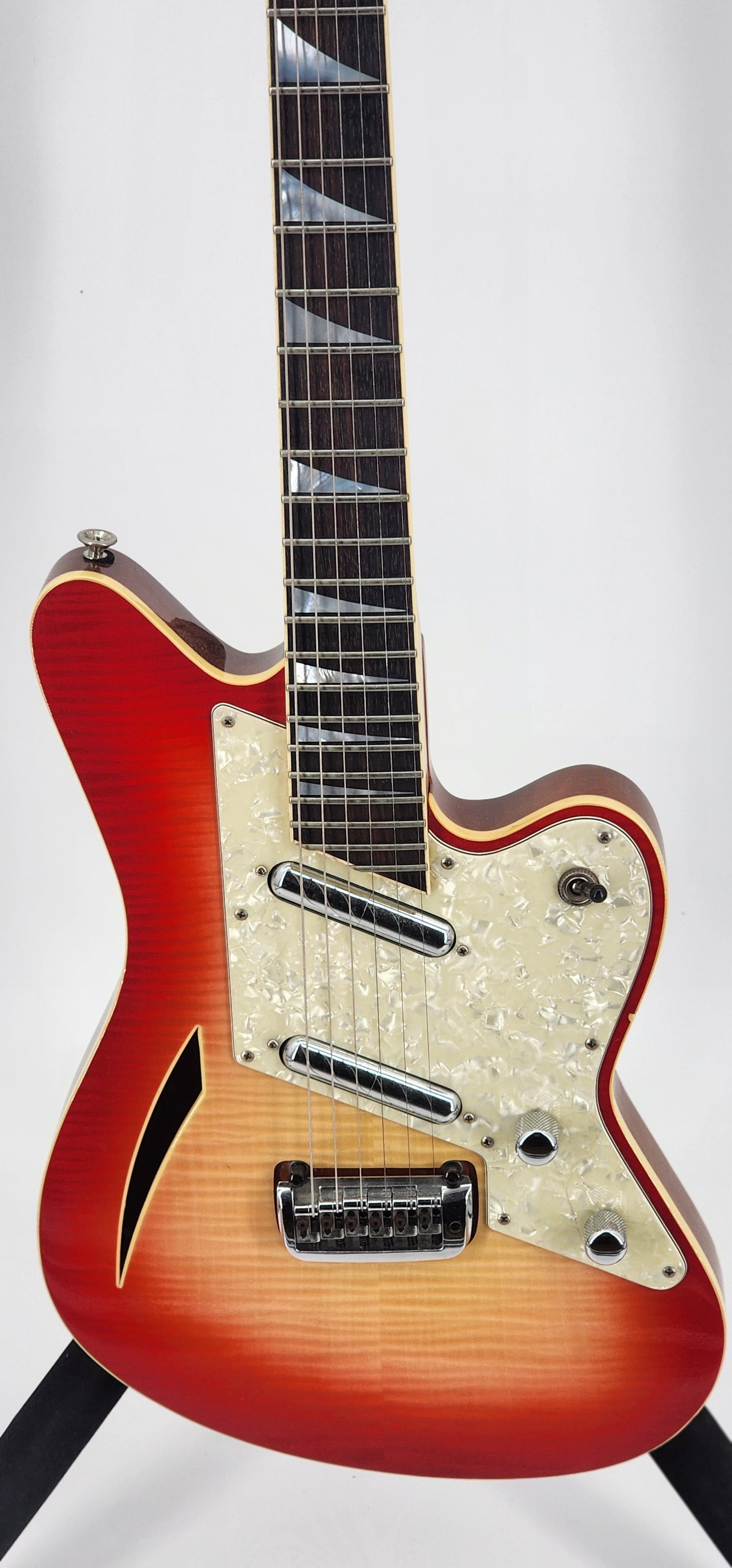 Charvel - Surfcaster - Transparent  Red - 1992