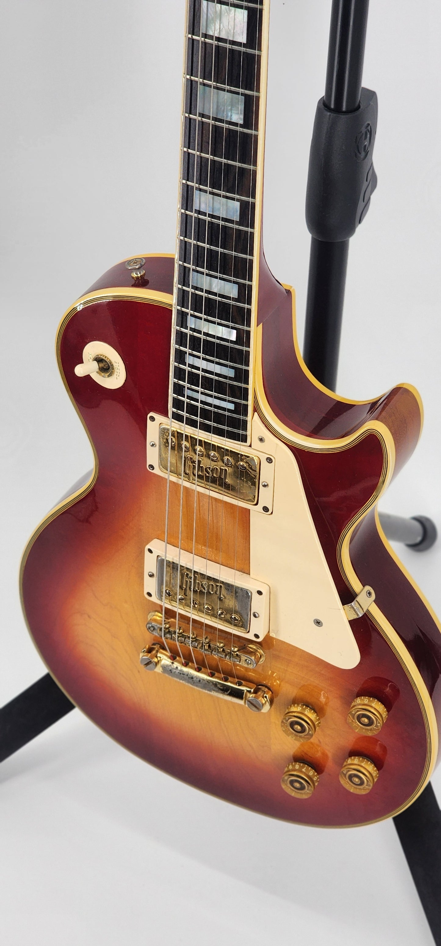 Gibson - Les Paul - Custom - 1972 - Cherry Sunburst
