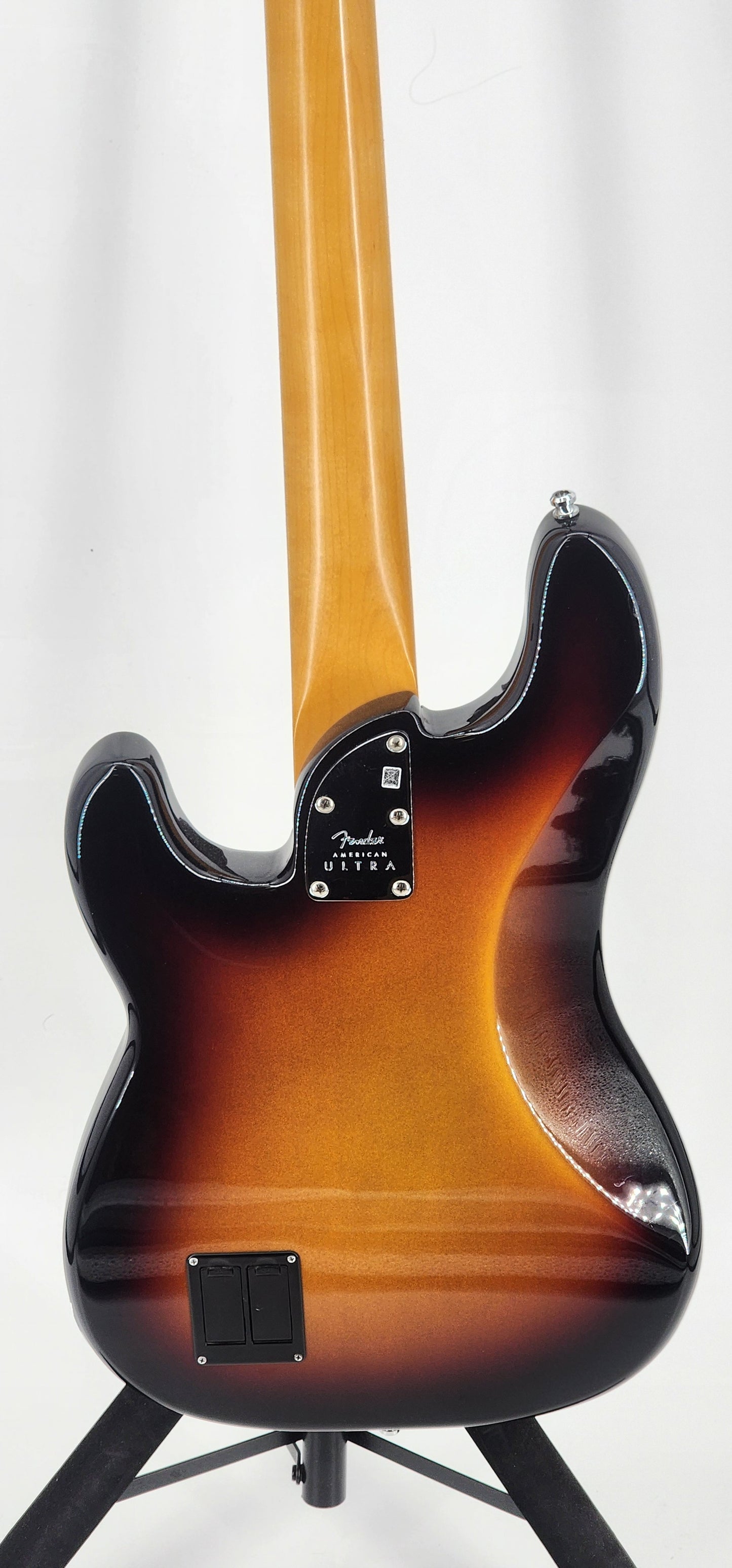 Fender - American Ultra Precision Bass Guitar - 2021 - Sunburst