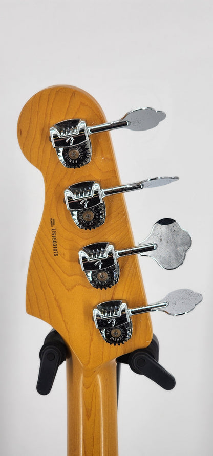 Fender - American Standard Precision - 2016 - Sunburst