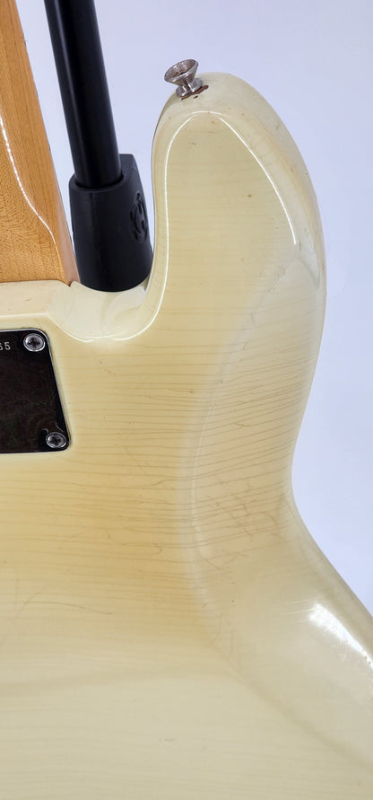 Fender - Custom Shop '64 Jazz Bass - 2002 - Reliced Olympic White