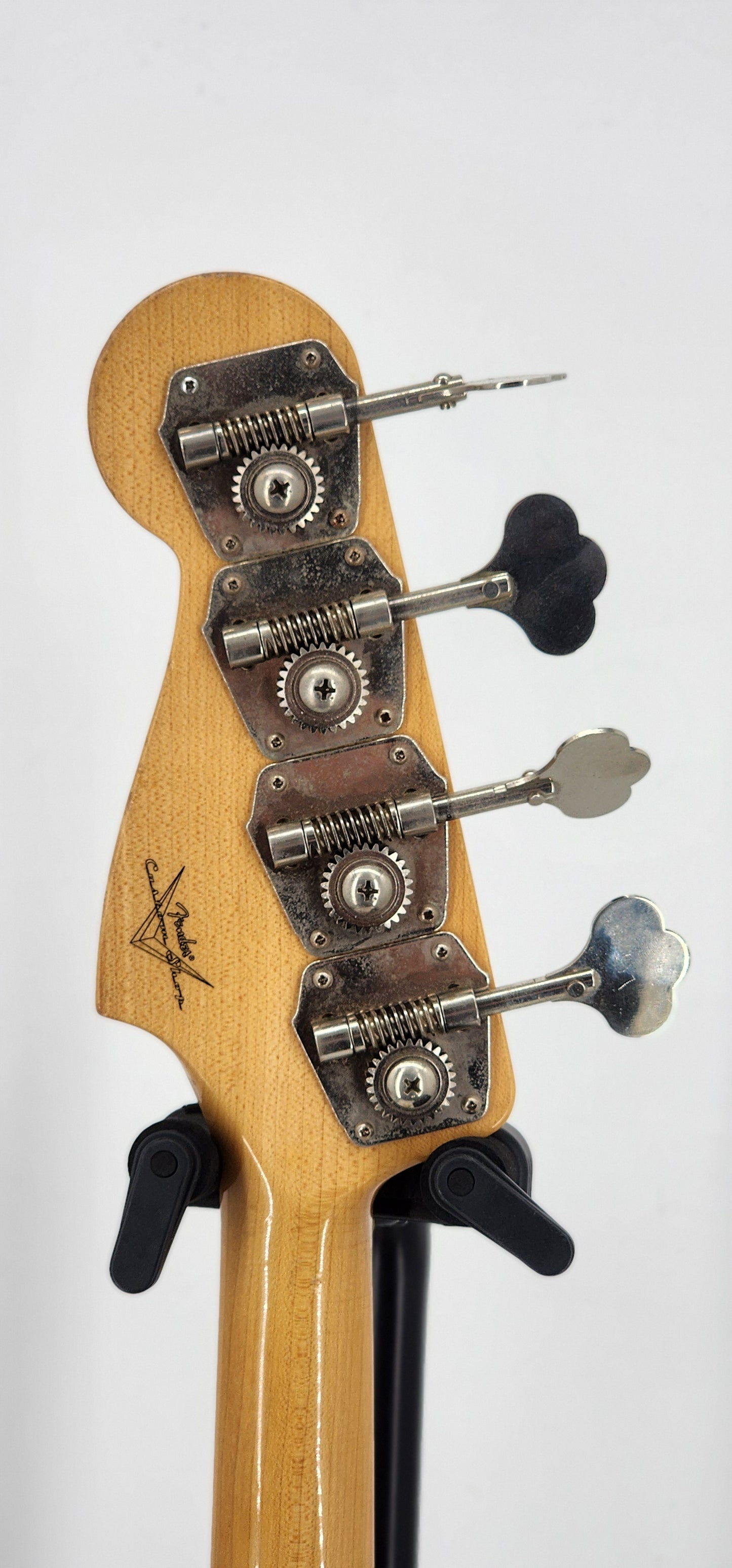 Fender - Custom Shop '64 Jazz Bass - 2002 - Reliced Olympic White