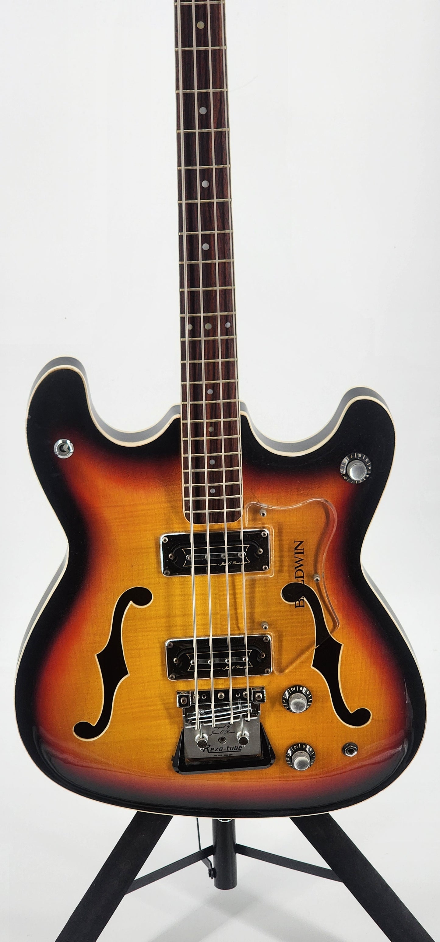 Burns Baldwin - Vibraslim - Bass Circa - 1964 - Sunburst
