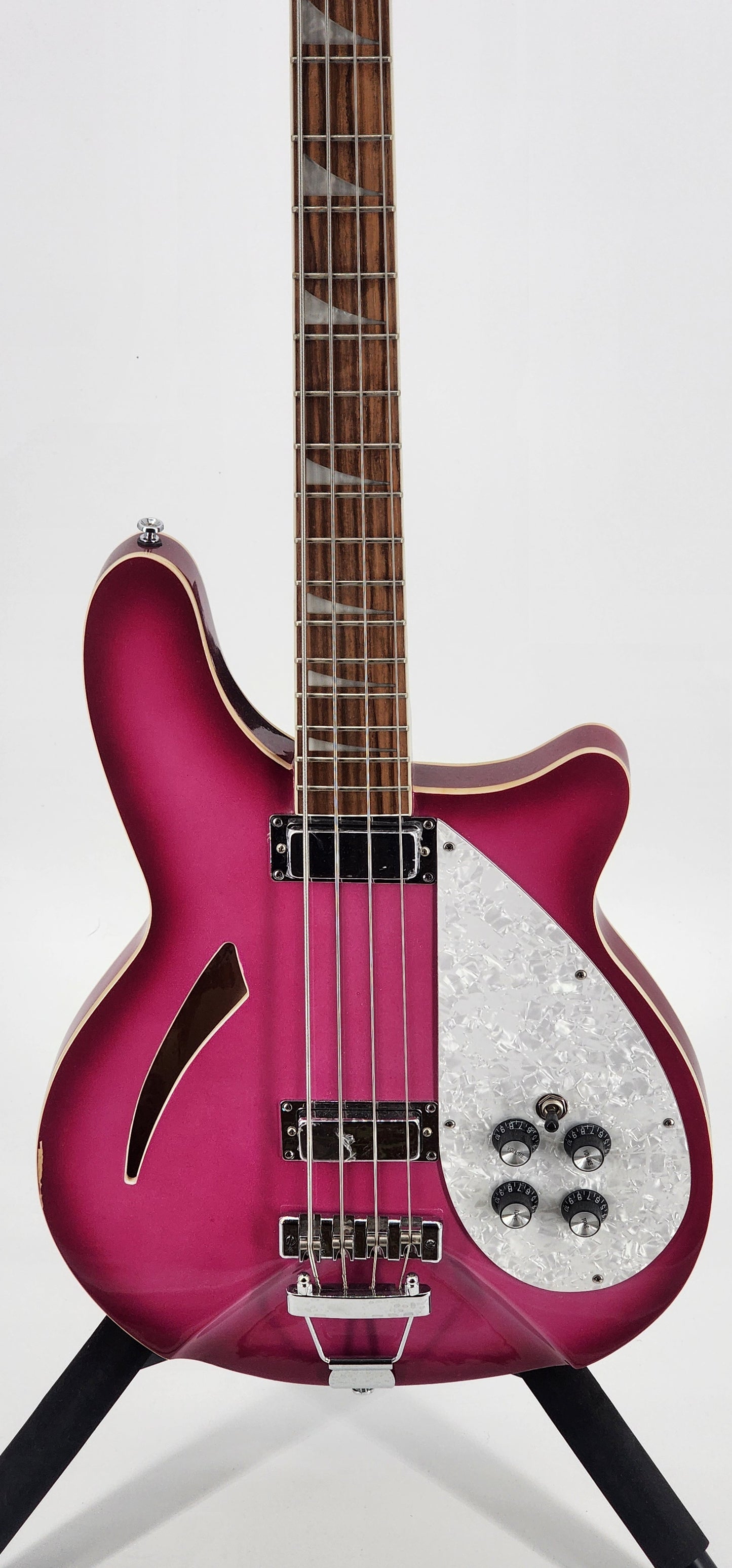 Waterstone - Groovy 1960's Style Bass - Fuscia burst