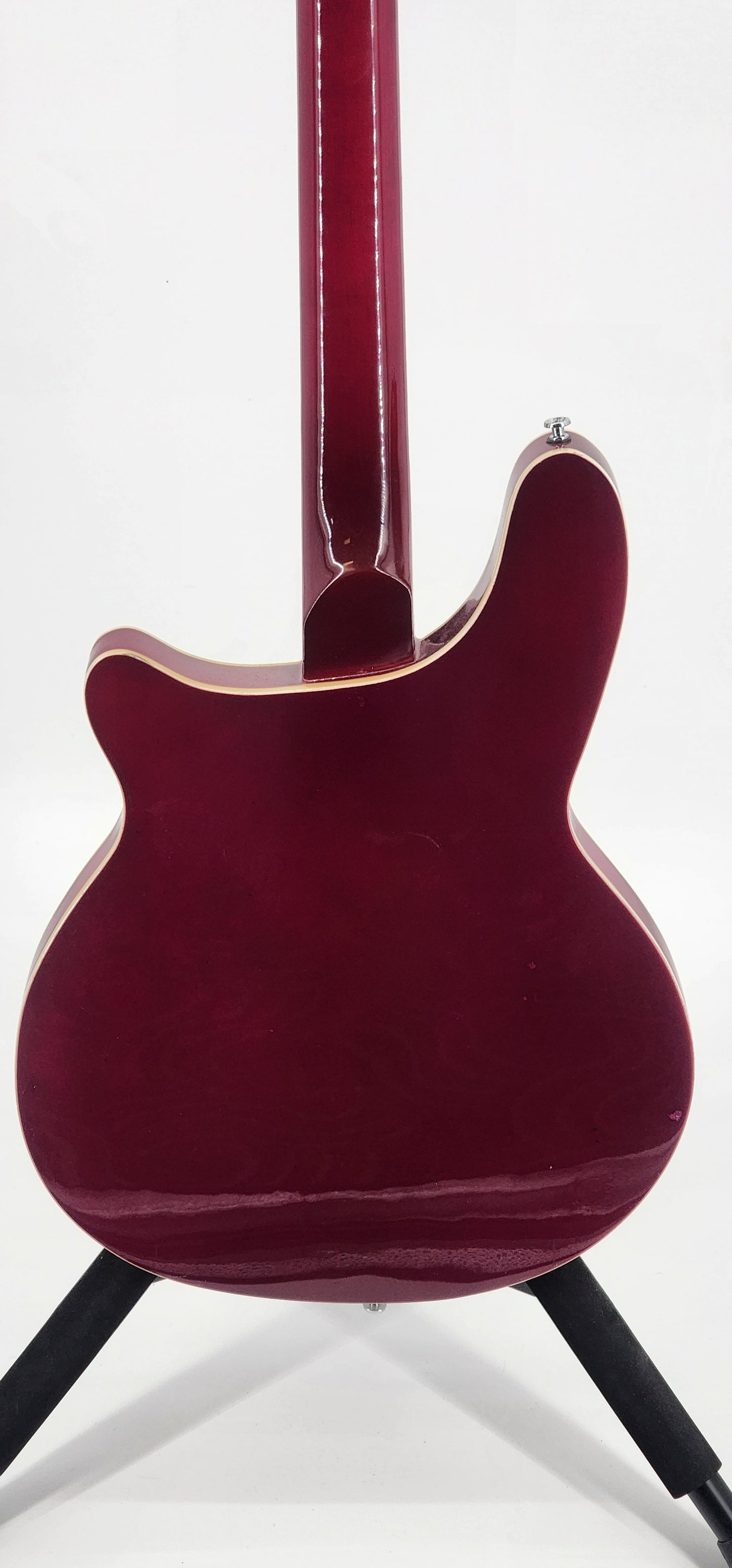 Waterstone - Groovy 1960's Style Bass - Fuscia burst