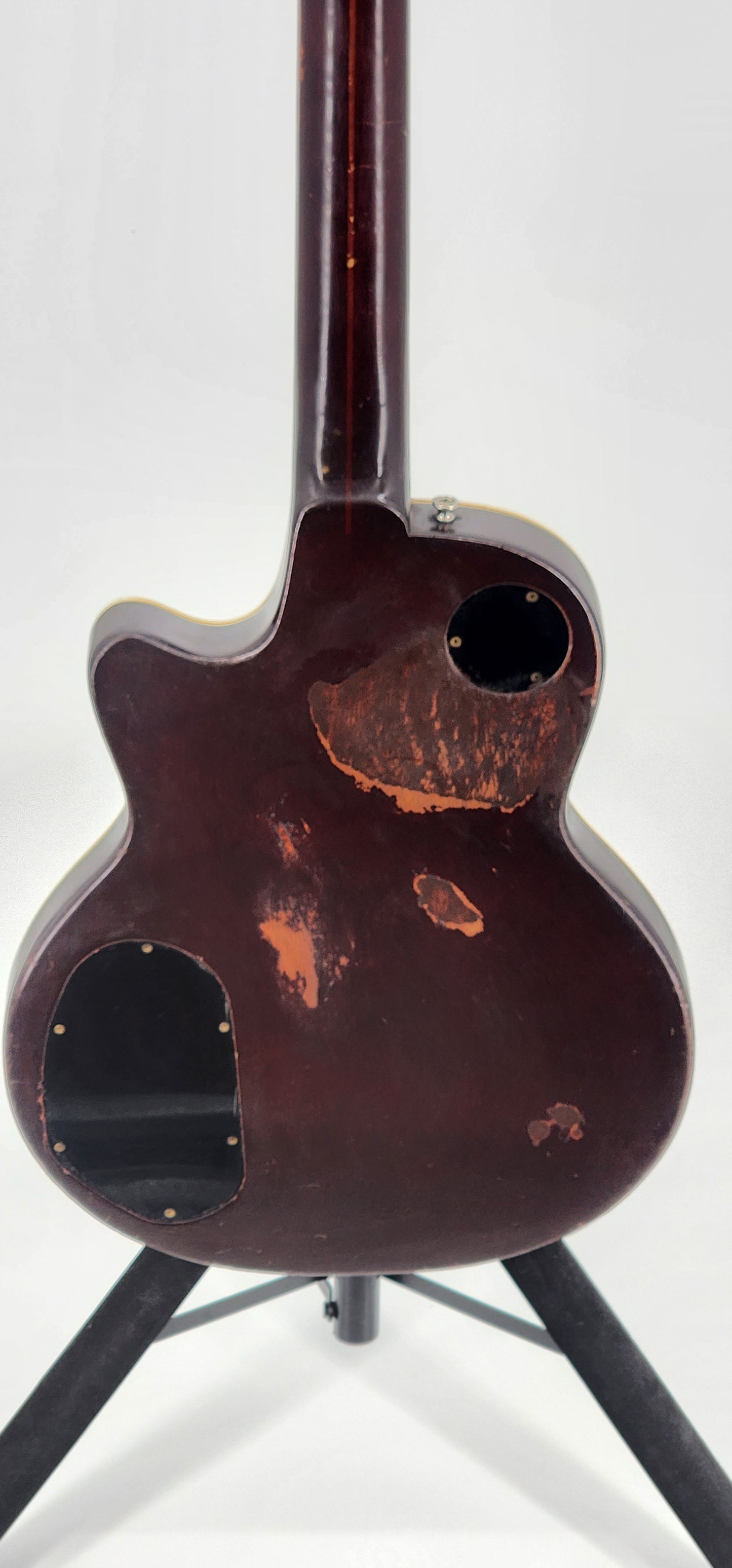 Guild - M85 - 1974 - Mahogany