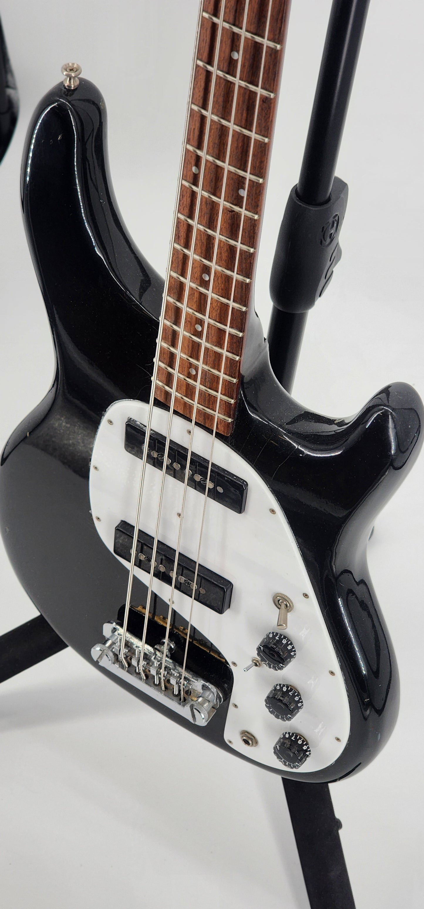 Guild - SB 202 - 1982 - Black