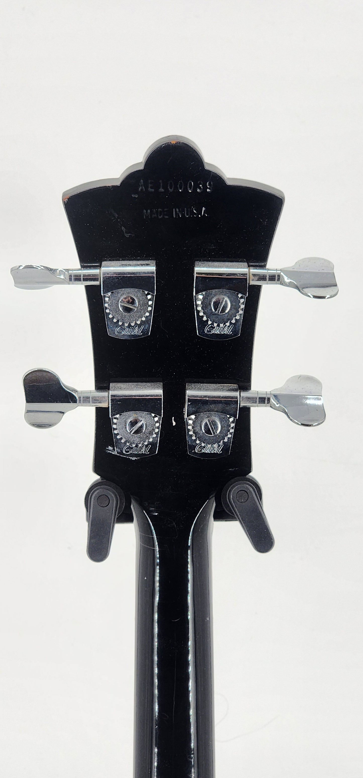 Guild - SB 202 - 1982 - Black