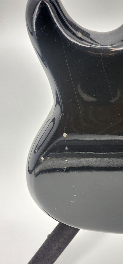 Guild - SB 202 - 1982 - Black