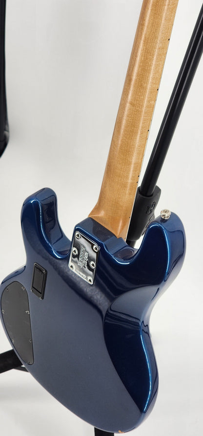 Ernie Ball Music Man - Stingray HH - 2006 - Pearl Blue