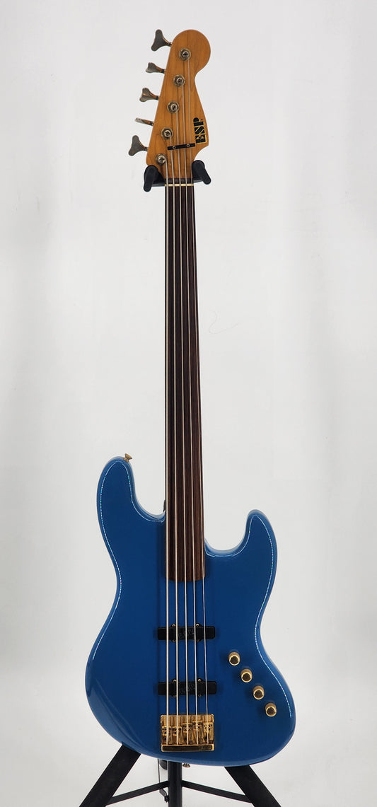 ESP - Fretless Jazz Bass 5-string MIJ - 1988 - Petty Blue
