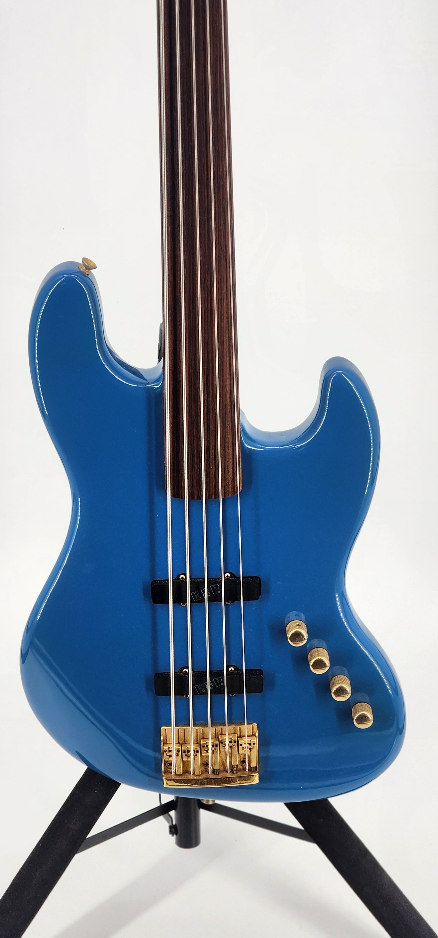 ESP - Fretless Jazz Bass 5-string MIJ - 1988 - Petty Blue