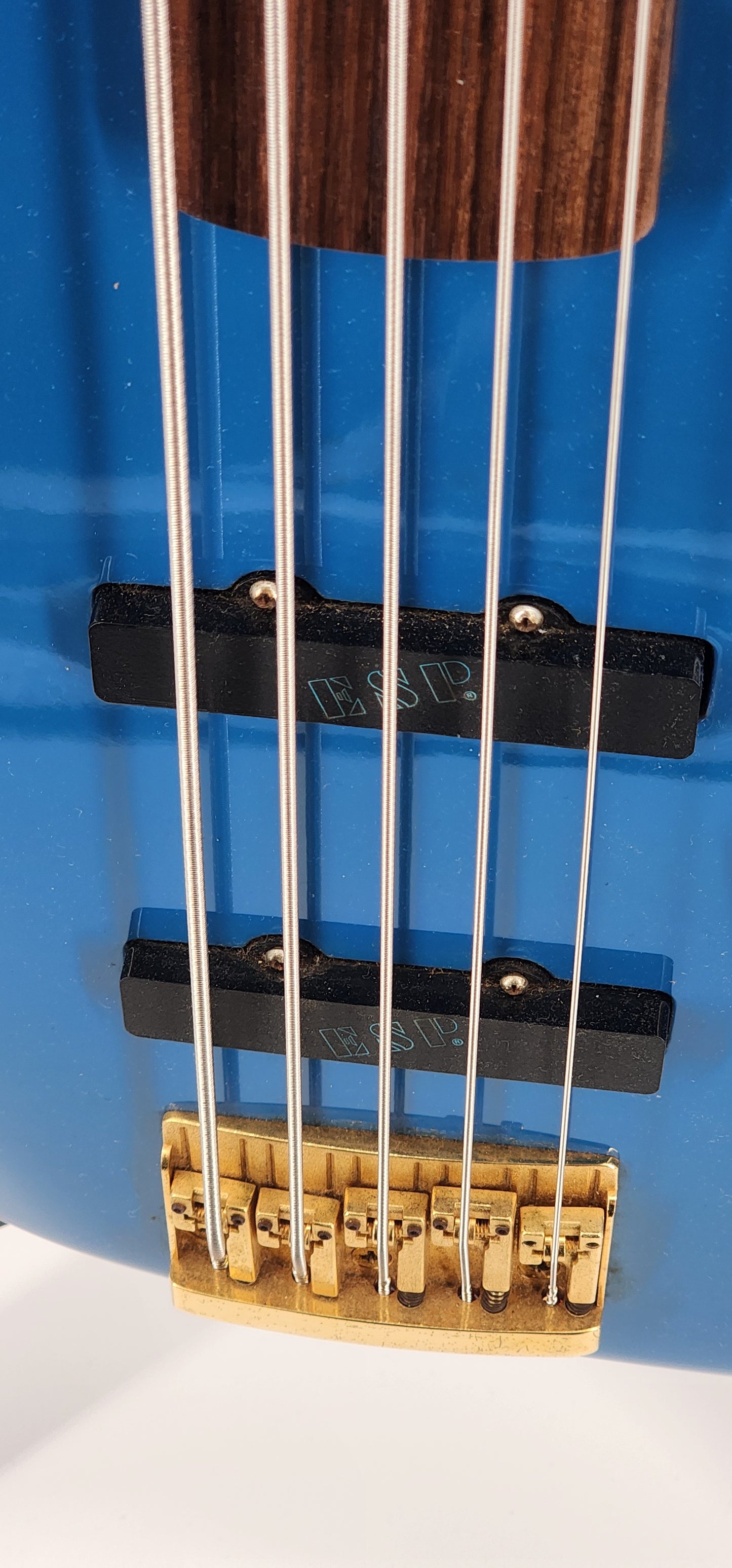 ESP - Fretless Jazz Bass 5-string MIJ - 1988 - Petty Blue