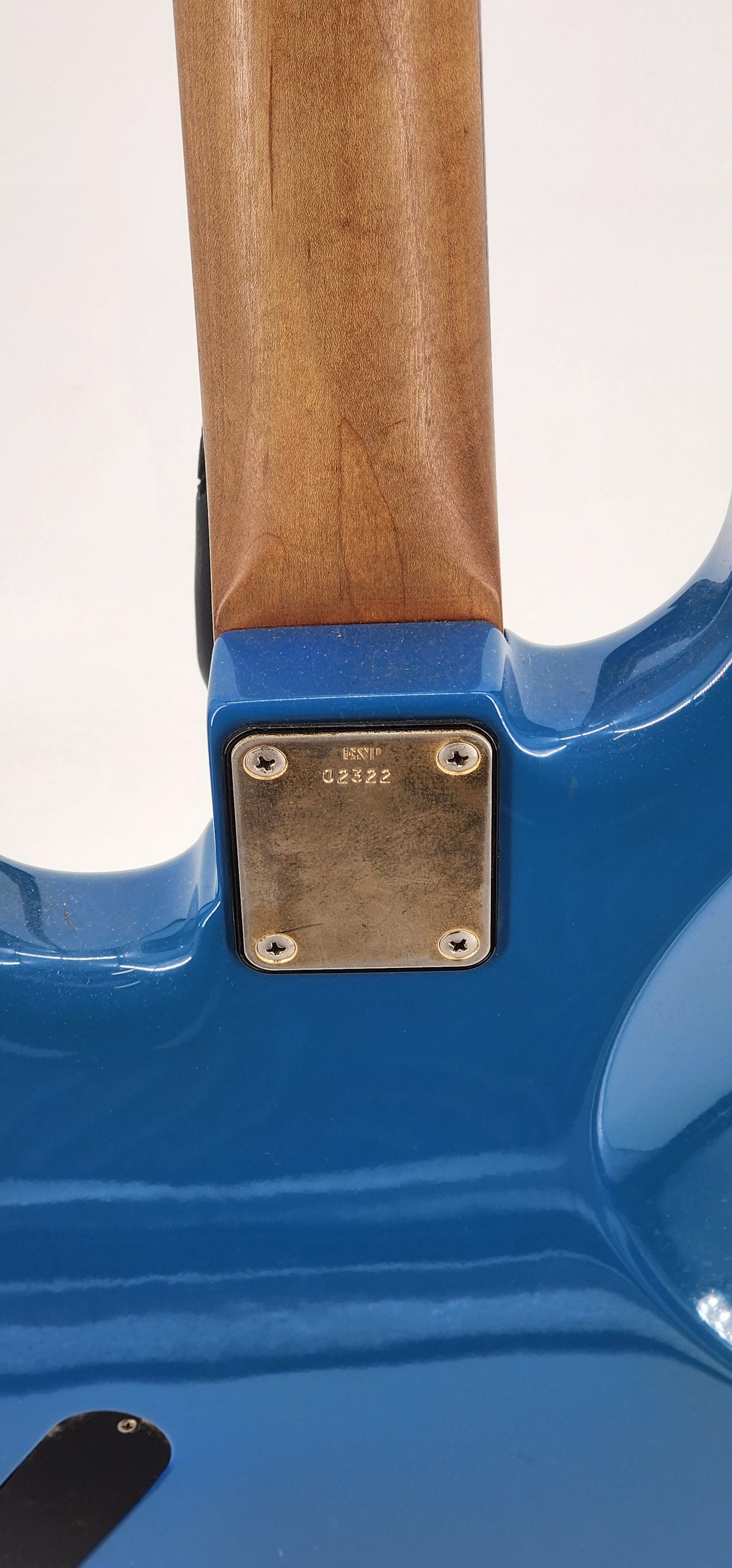 ESP - Fretless Jazz Bass 5-string MIJ - 1988 - Petty Blue