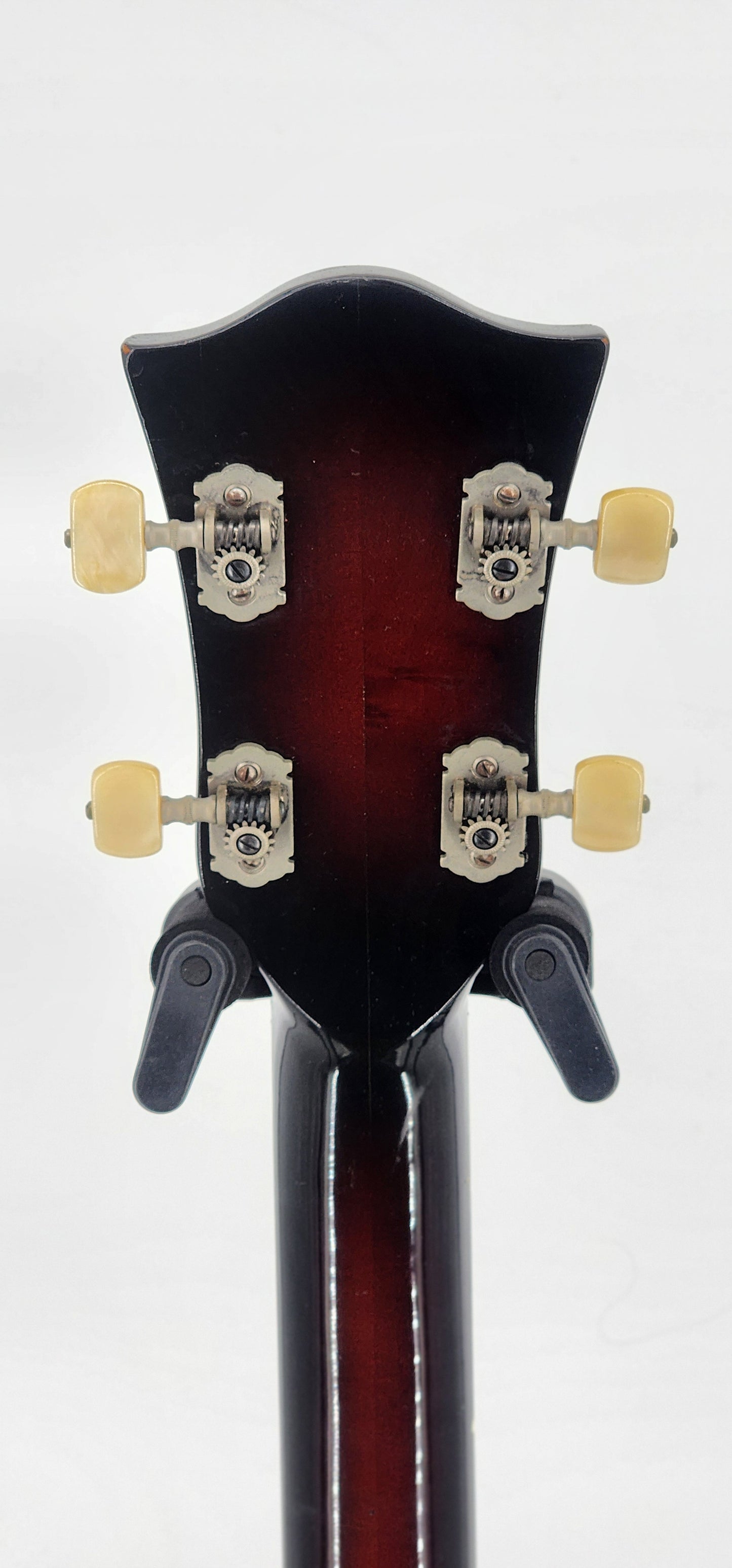 Hofner - Pohlert Senator - 1964 - Cherry Sunburst 1 of 1