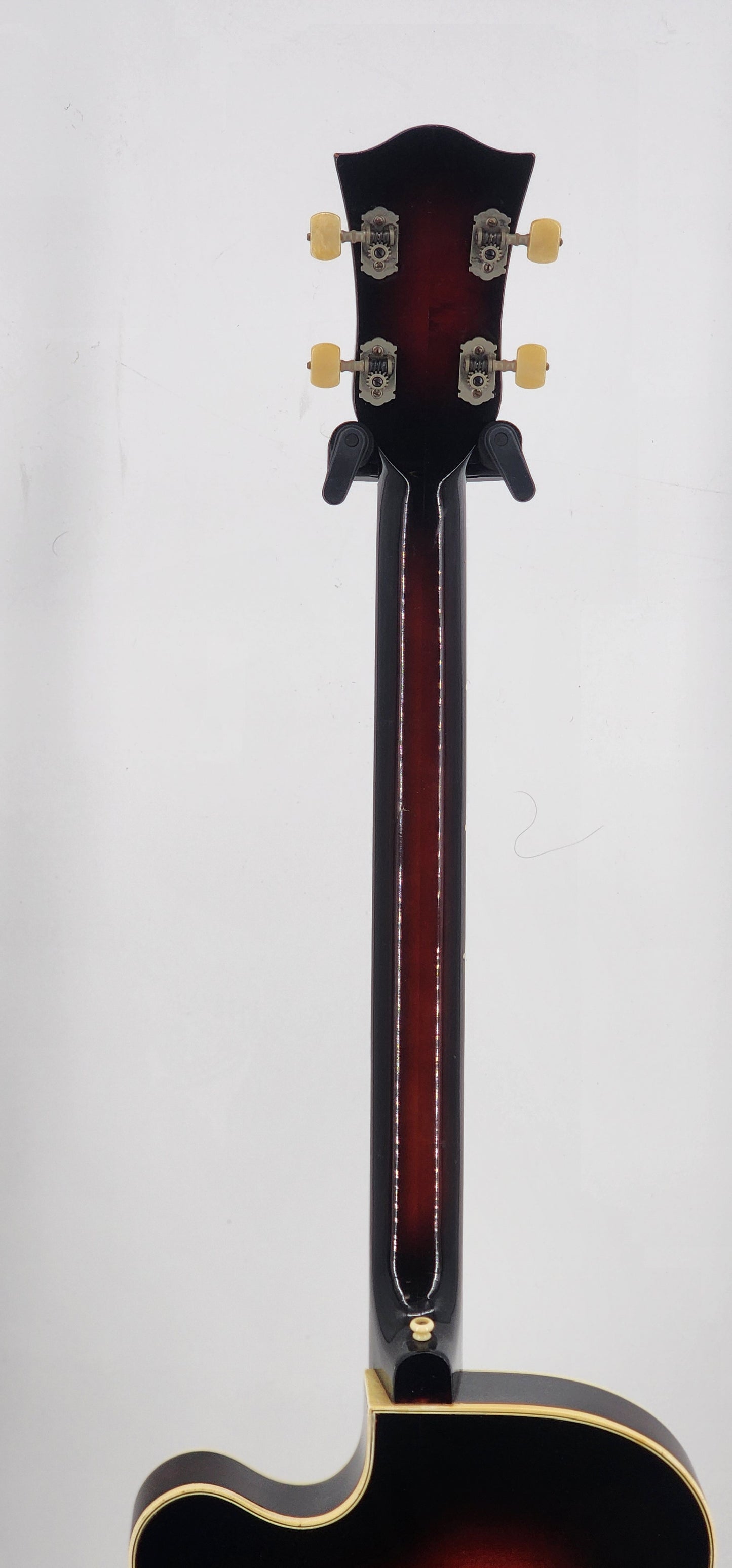 Hofner - Pohlert Senator - 1964 - Cherry Sunburst 1 of 1