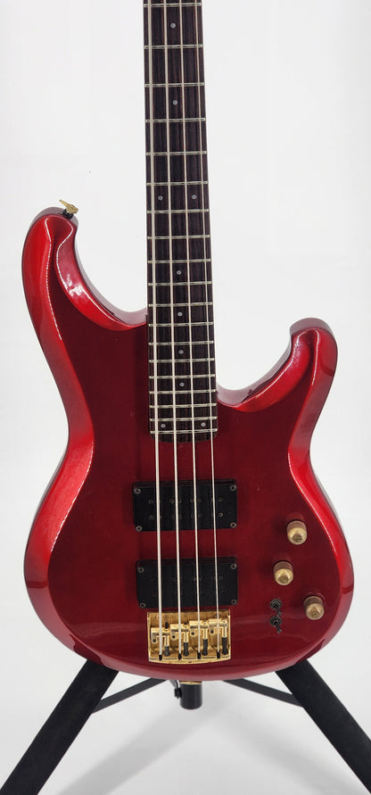 Ibanez - 824 - 1984 - Candy Apple Red