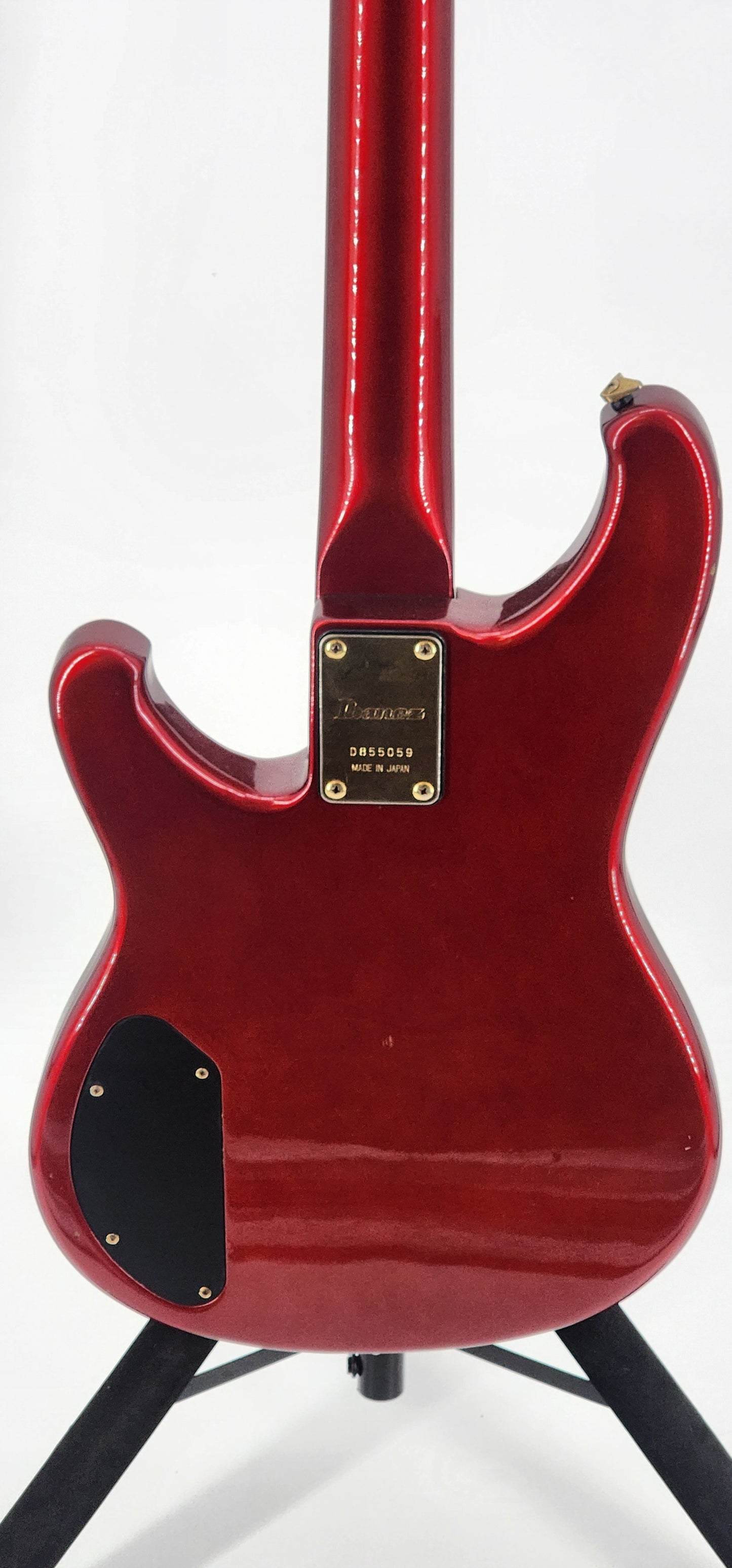 Ibanez - 824 - 1984 - Candy Apple Red