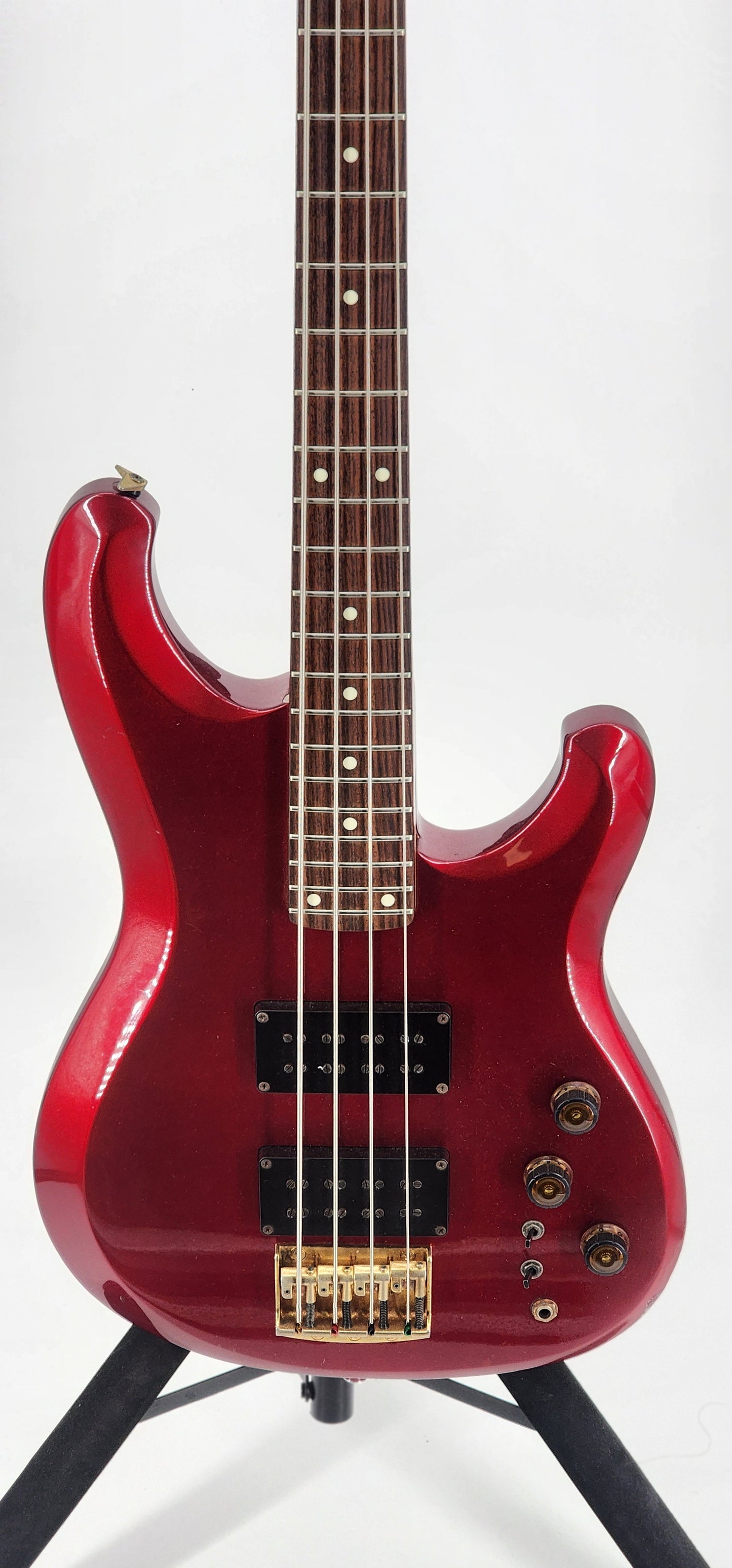 Ibanez - 824 - 1985 - Candy Apple Red
