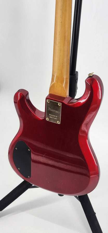 Ibanez - 824 - 1985 - Candy Apple Red