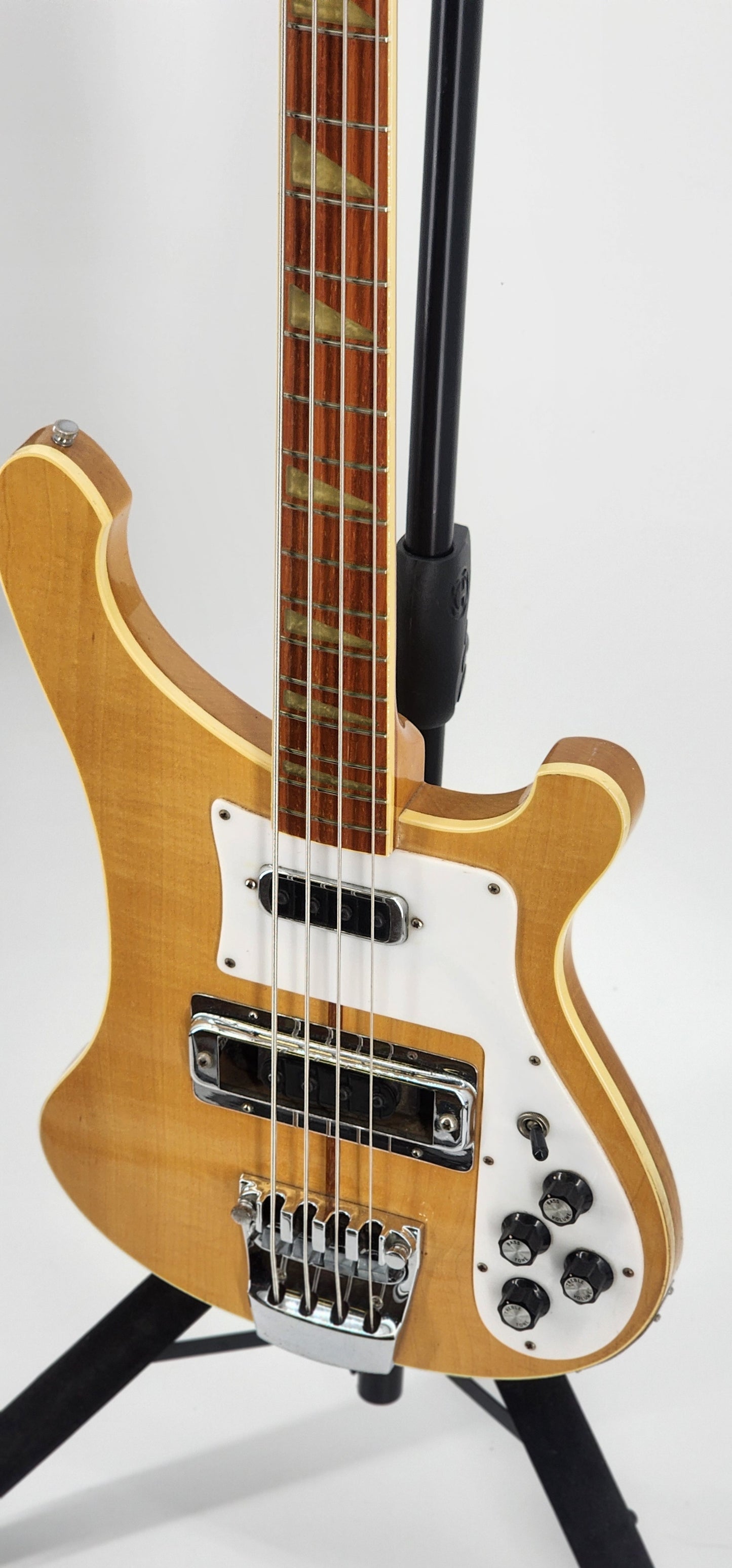 Rickenbacker - 4001 - 1979 - Mapleglo