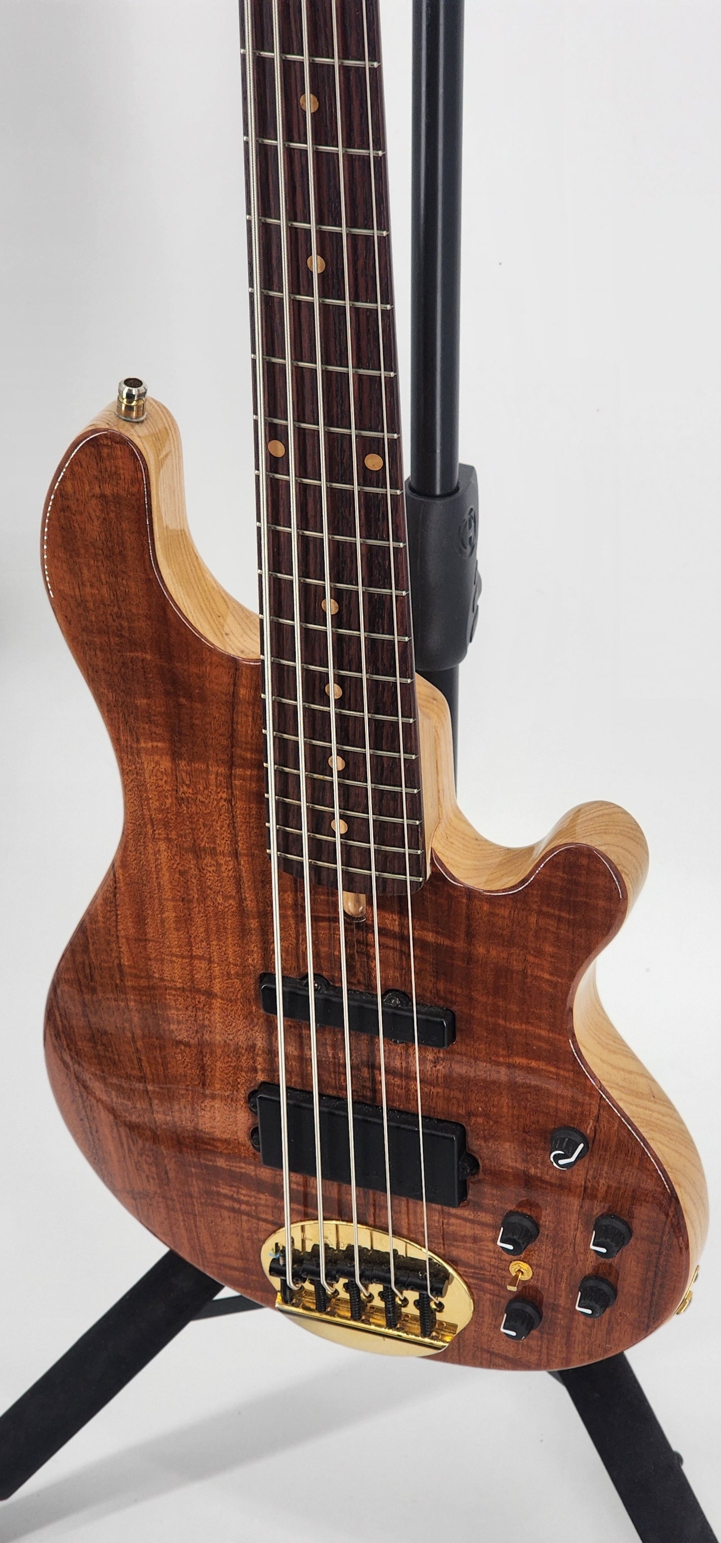 Lakland - USA 55/95 - 5 string - Koa
