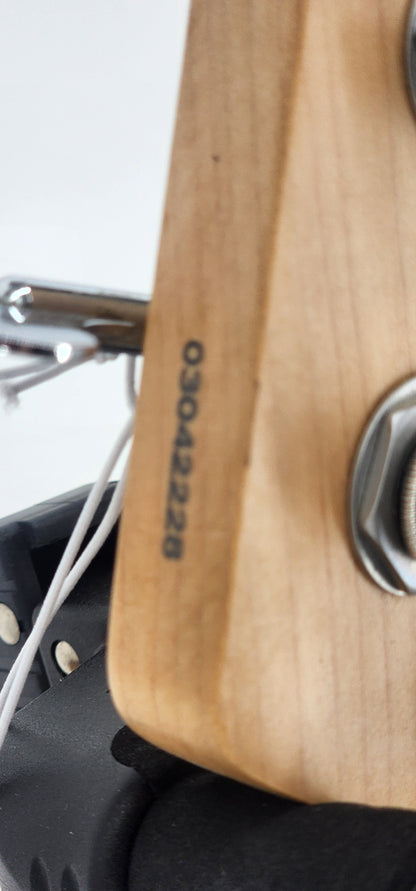 Lakland - Skyline 44-01 Made in Korea - Cherry Sunburst