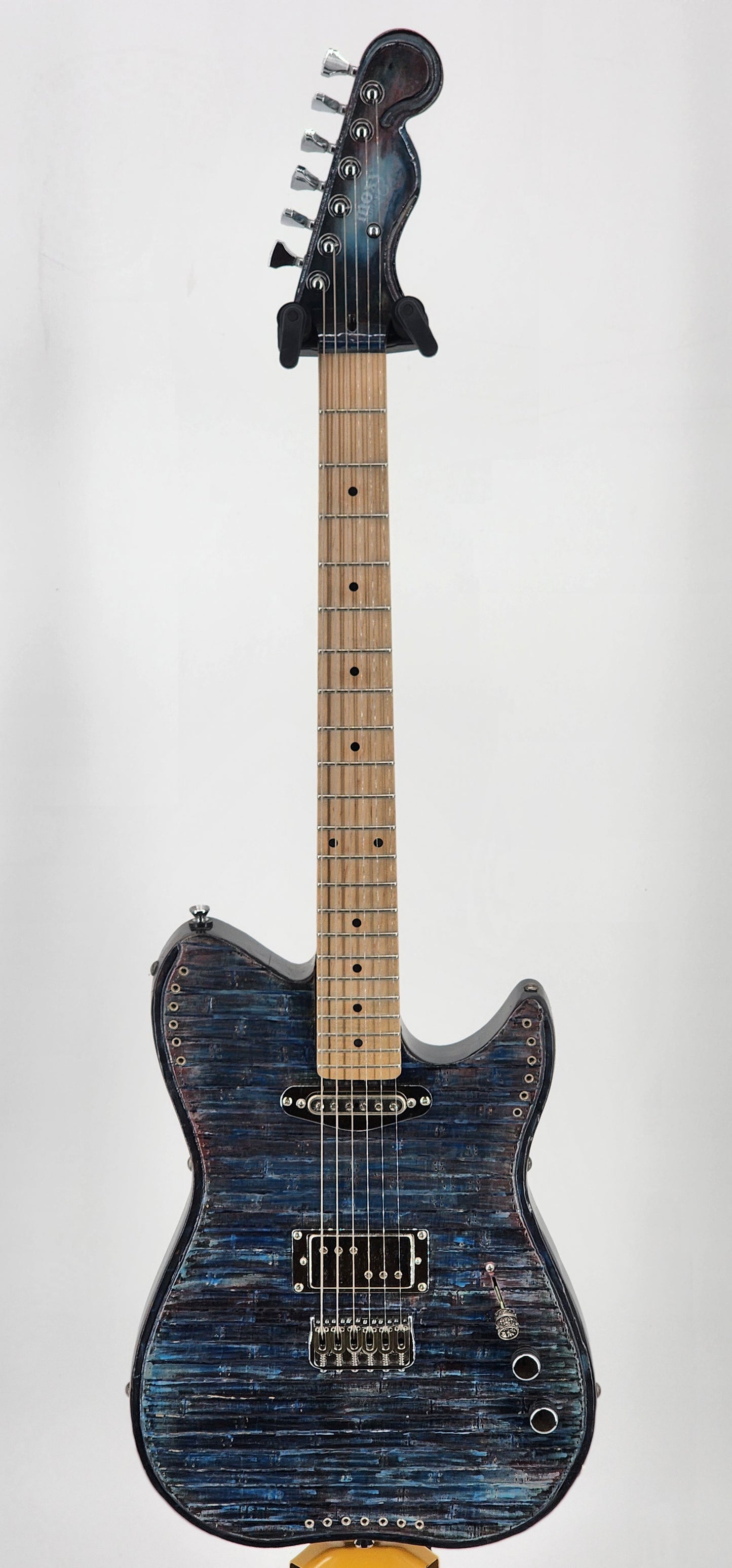 Moxy Custom Electric Guitar - MI