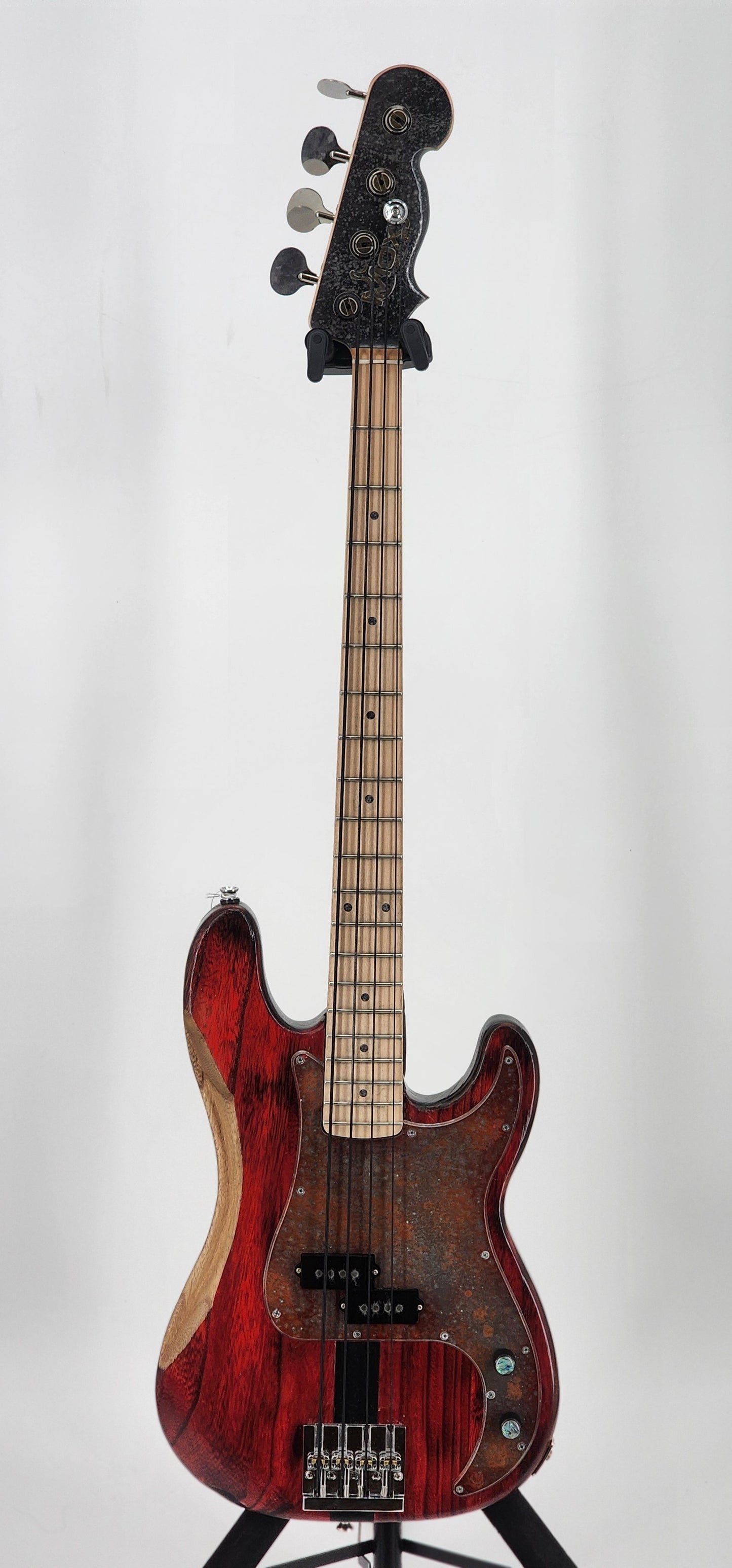 Moxy "Big Boy2" Bass Guitar