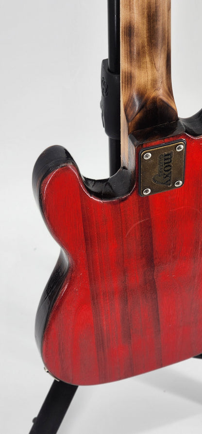 Moxy "Big Boy2" Bass Guitar