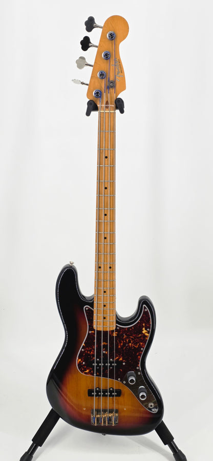 Fender - USA '62 Jazz Bass Reissue Body / '57 Precision Bass Neck - 2006 - Sunburst