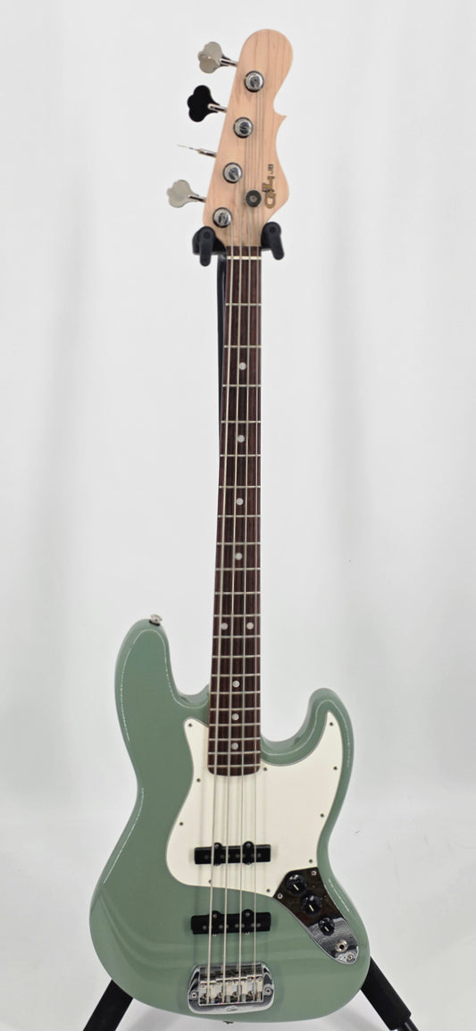 G&L - Jazz Bass - 2025 - Matcha Green