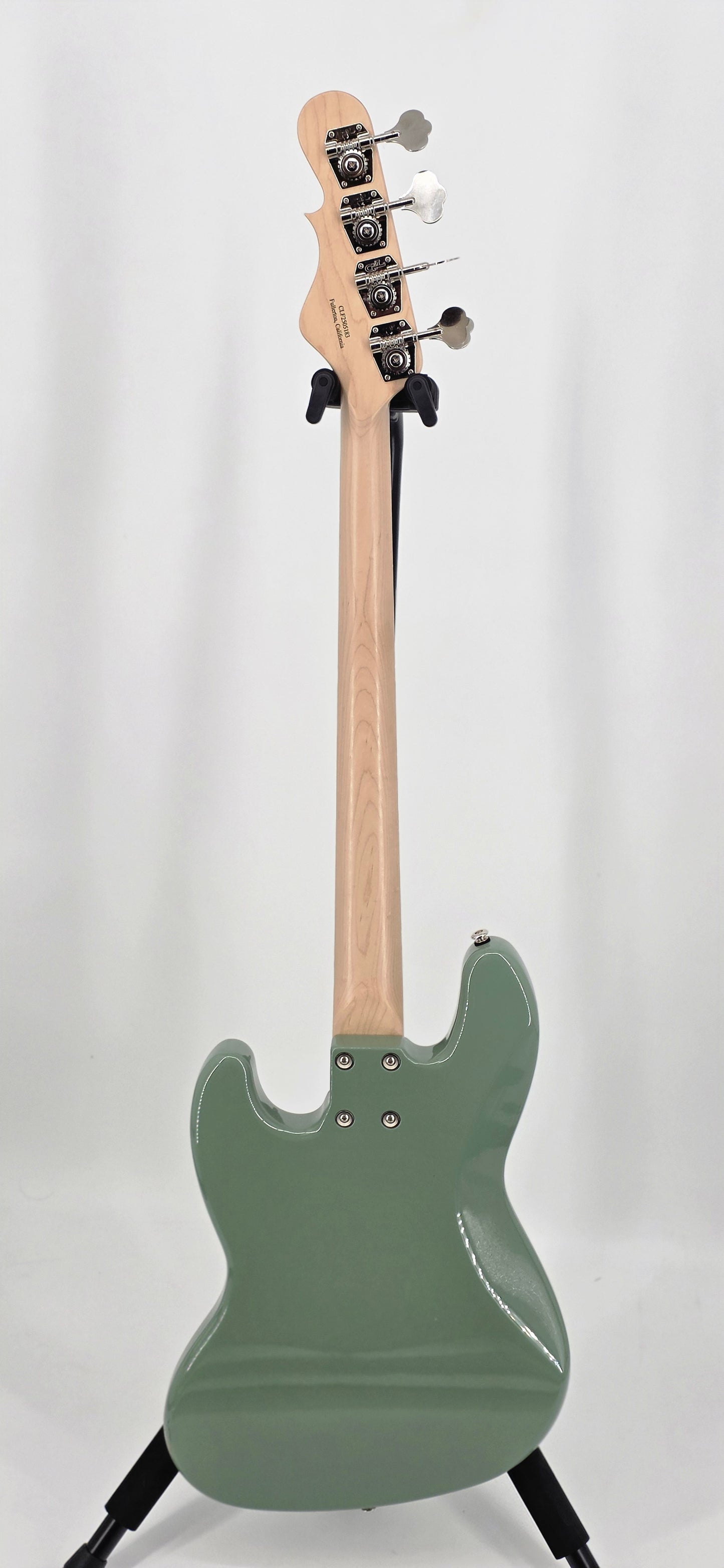 G&L - Jazz Bass - 2025 - Matcha Green